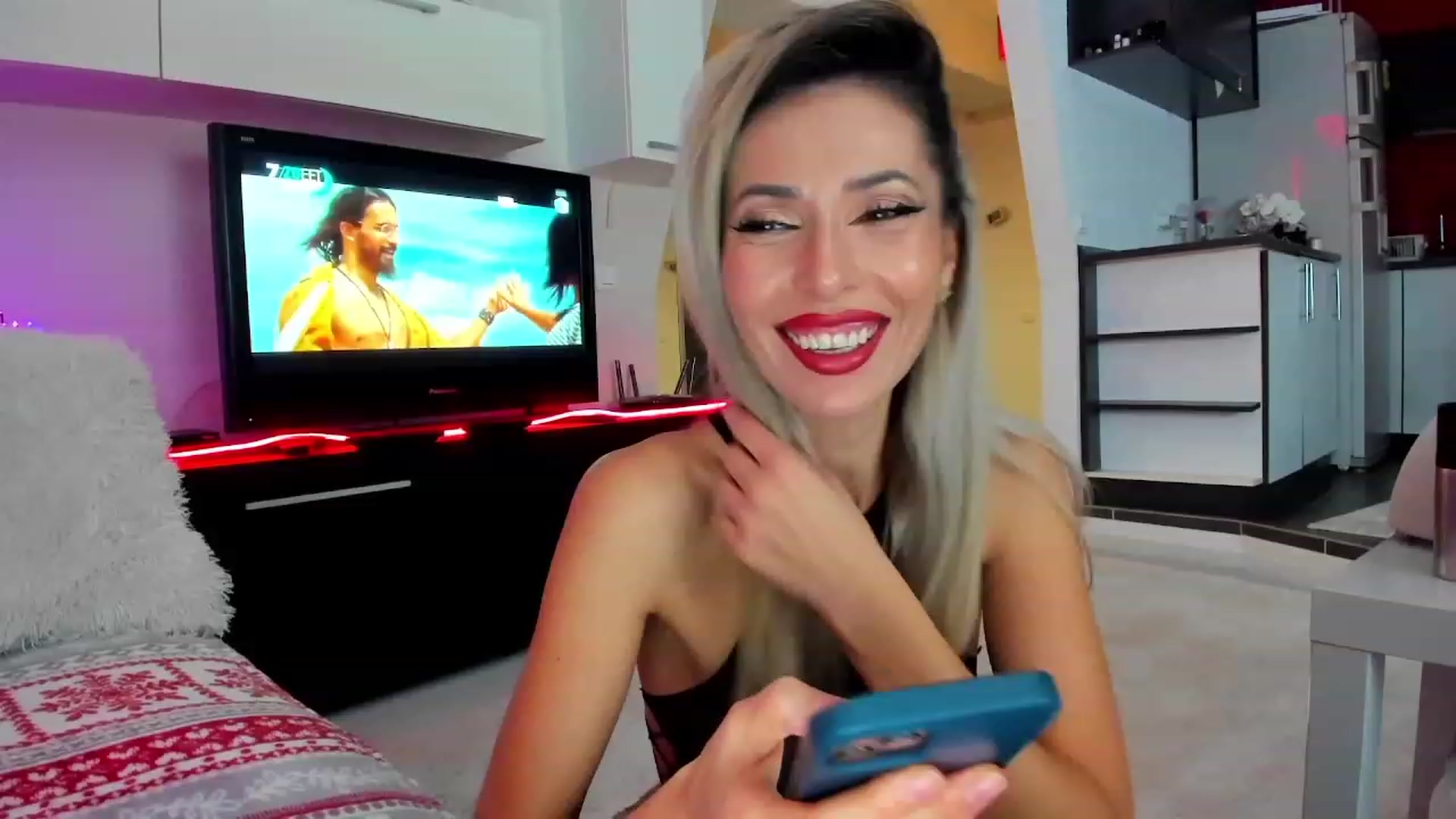 Gallery image thumbnail from SmileyTinaa's myfreecams stream on, 12/14/2023, 22:30 image 20 of 20
