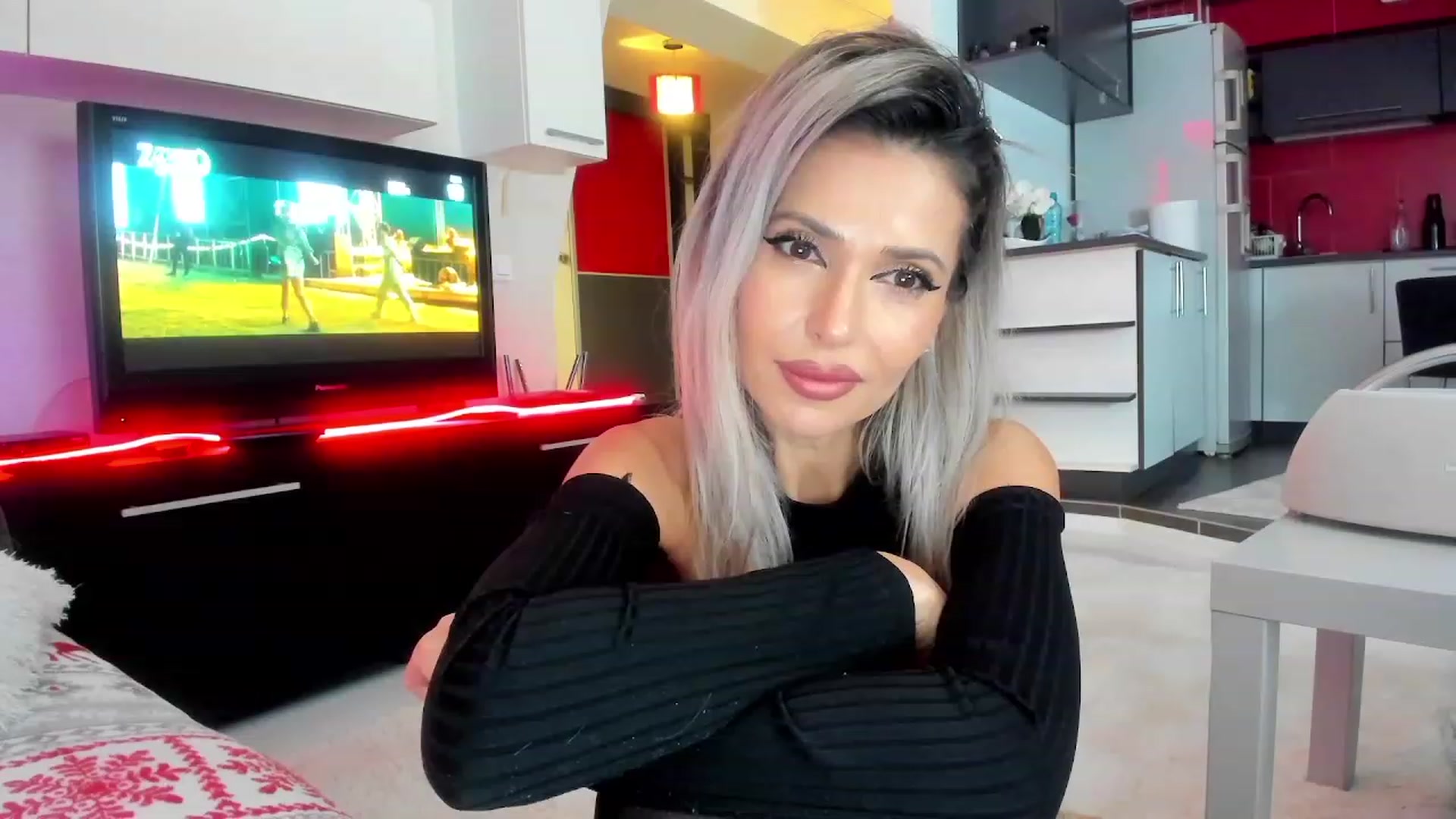 Gallery image thumbnail from SmileyTinaa's myfreecams stream on, 01/16/2024, 01:15 image 5 of 20