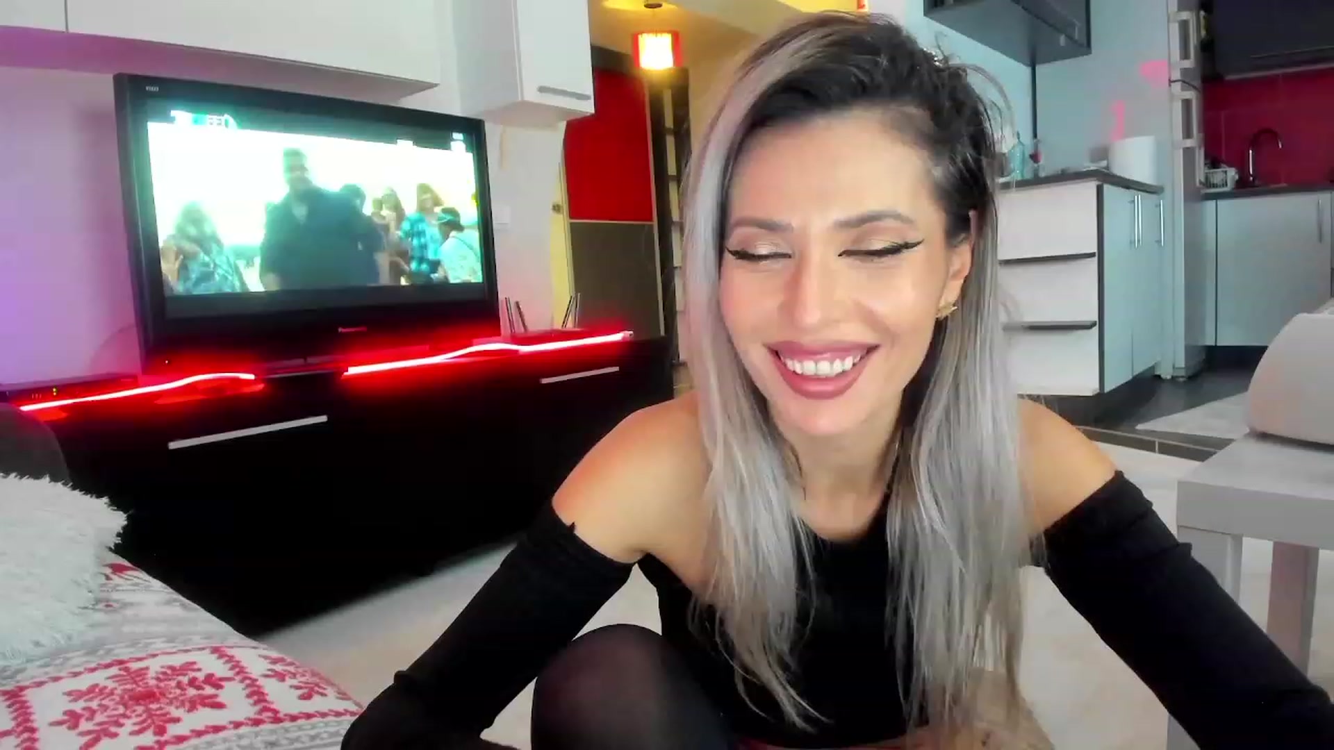 Gallery image thumbnail from SmileyTinaa's myfreecams stream on, 01/16/2024, 01:15 image 20 of 20