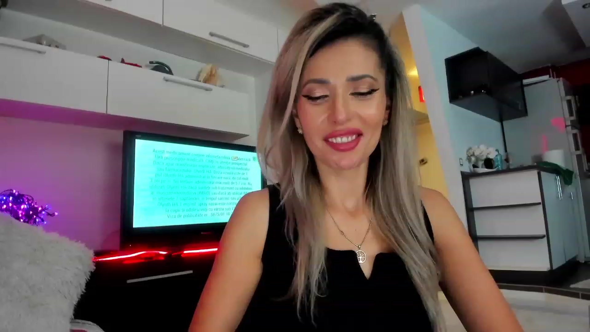 Gallery image thumbnail from SmileyTinaa's myfreecams stream on, 01/17/2024, 01:00 image 20 of 20