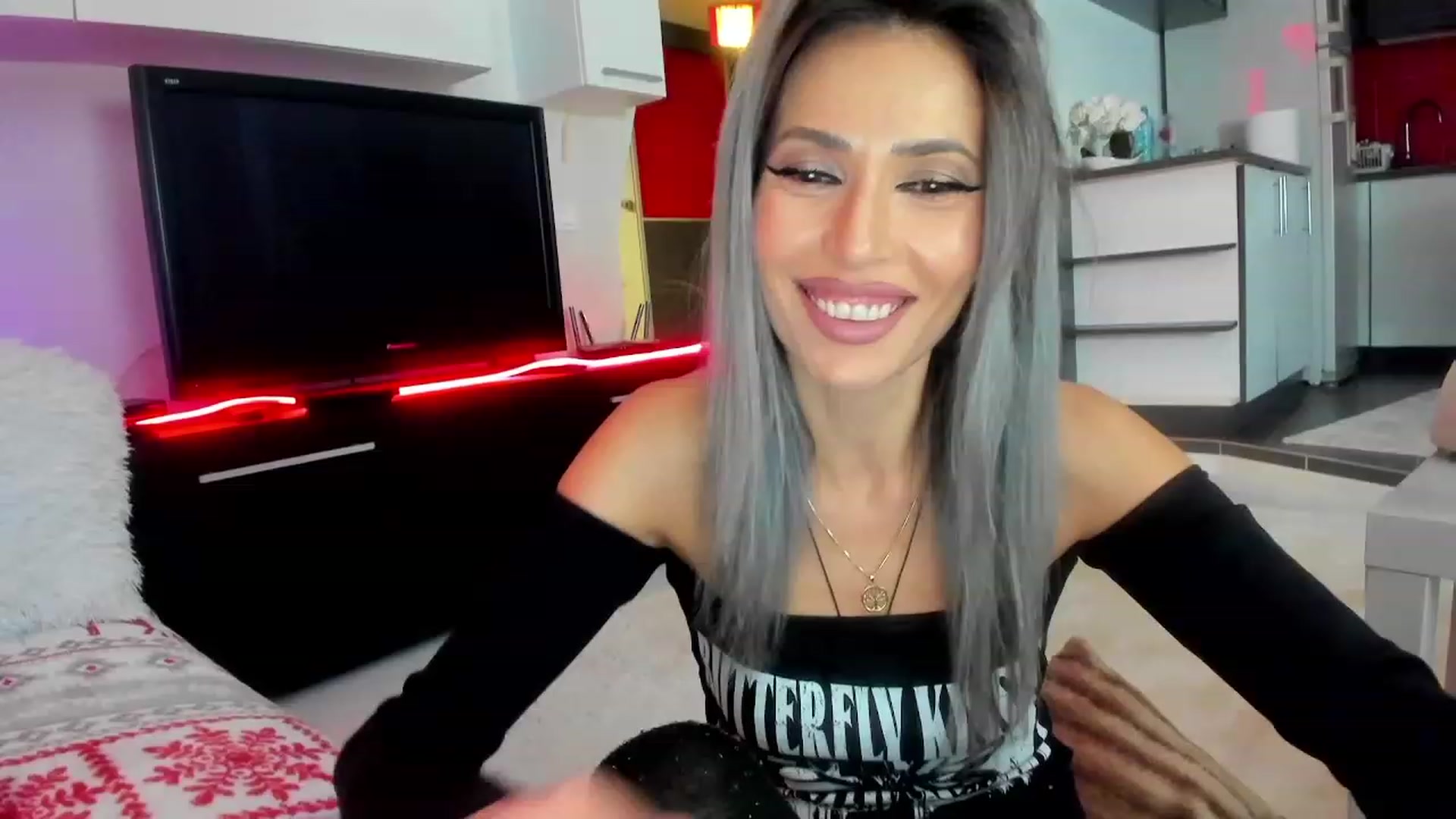 Gallery image thumbnail from SmileyTinaa's myfreecams stream on, 01/31/2024, 23:46 image 14 of 20