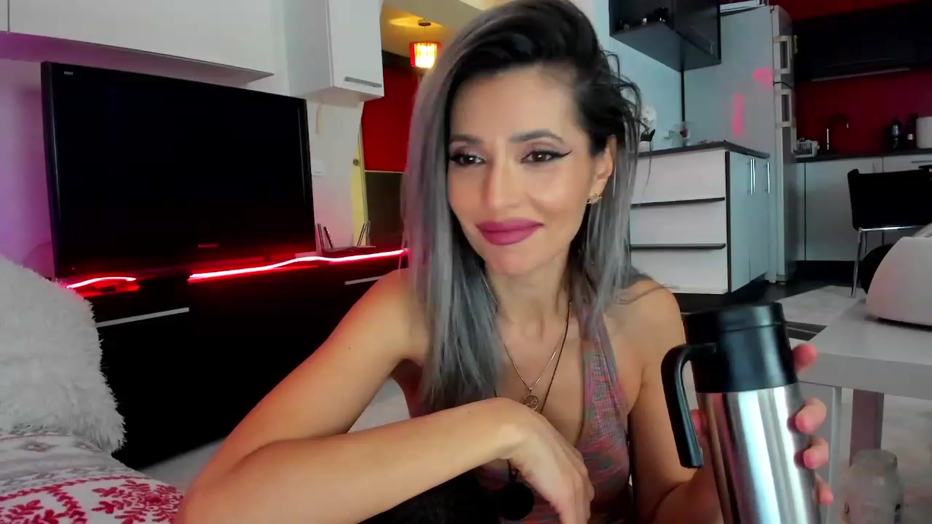 Gallery image thumbnail from SmileyTinaa's myfreecams stream on, 02/02/2024, 01:19 image 8 of 20
