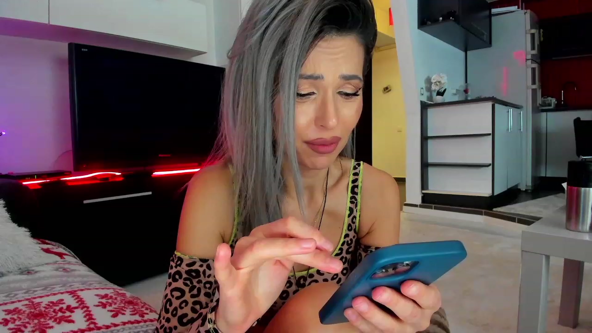 Gallery image thumbnail from SmileyTinaa's myfreecams stream on, 02/02/2024, 23:20 image 19 of 20