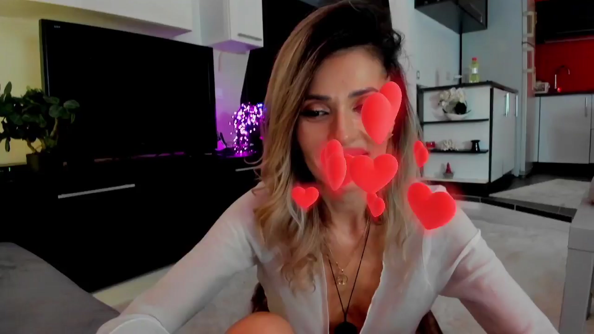 Gallery image thumbnail from SmileyTinaa's myfreecams stream on, 03/23/2024, 04:53 image 14 of 20