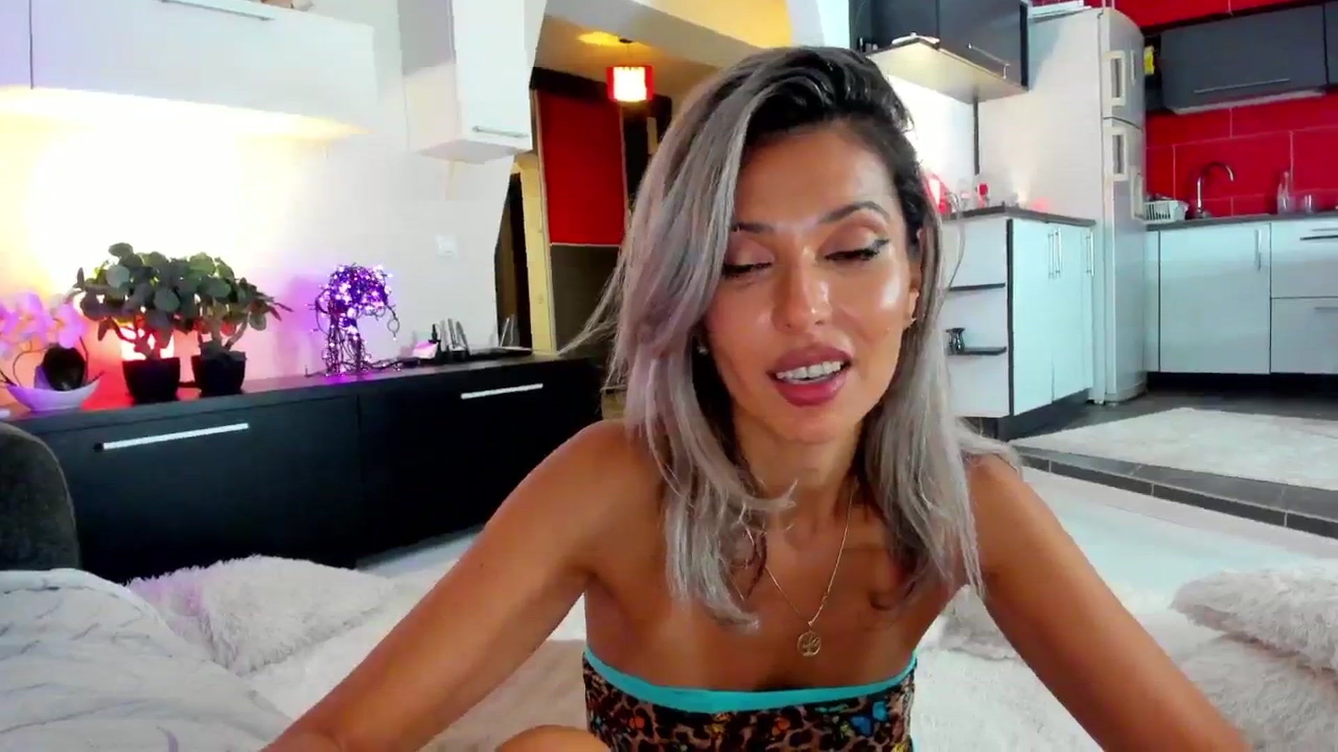 Gallery image thumbnail from SmileyTinaa's myfreecams stream on, 09/20/2024, 04:25 image 20 of 20