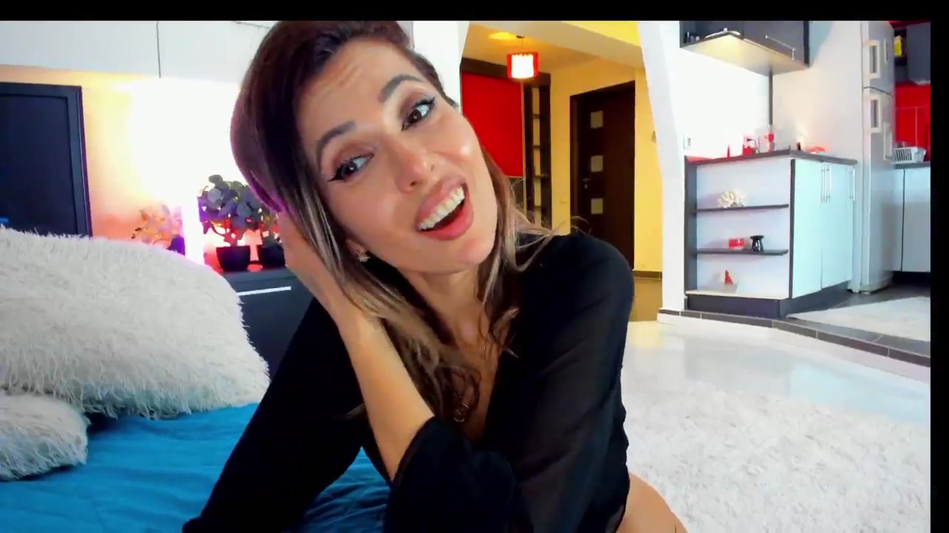 Gallery image thumbnail from SmileyTinaa's myfreecams stream on, 04/04/2025, 05:08 image 19 of 20