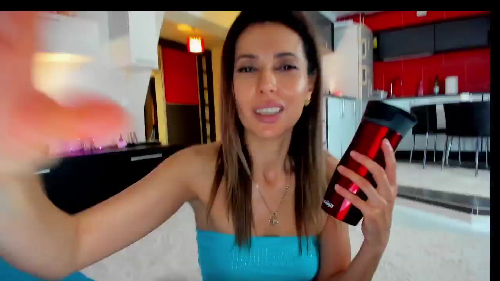 Gallery image thumbnail from SmileyTinaa's myfreecams stream on, 04/18/2025, 05:50 image 1 of 20