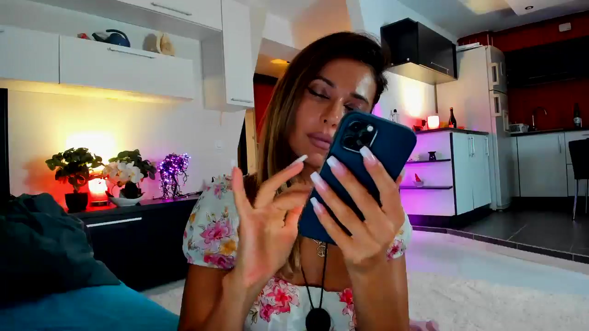 Gallery image thumbnail from SmileyTinaa's myfreecams stream on, 09/19/2025, 19:57 image 20 of 20
