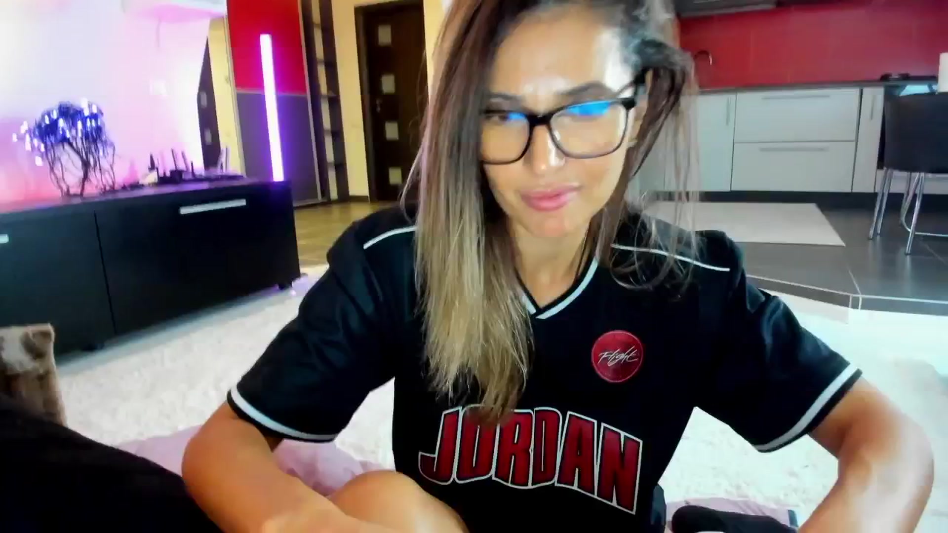 Gallery image thumbnail from SmileyTinaa's myfreecams stream on, 10/11/2025, 06:30 image 17 of 20