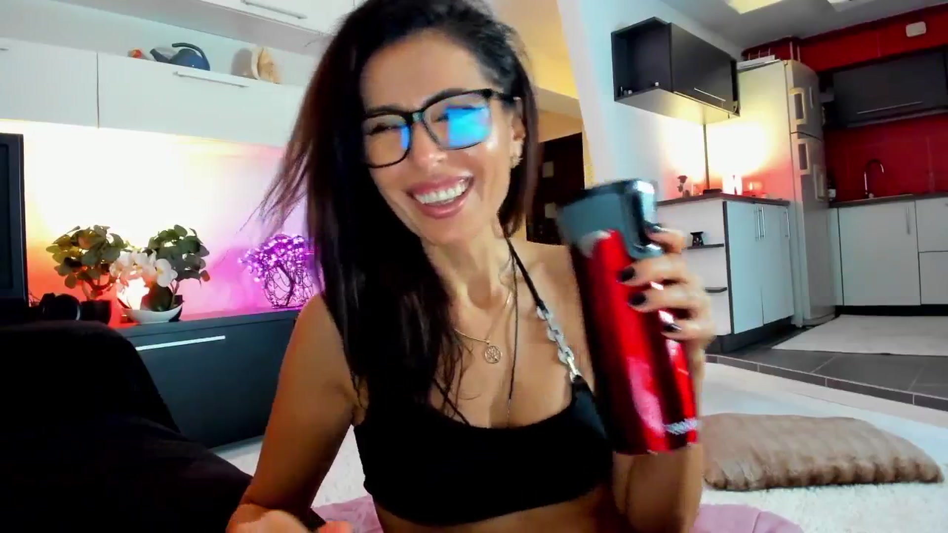 Gallery image thumbnail from SmileyTinaa's myfreecams stream on, 11/07/2025, 02:27 image 20 of 20