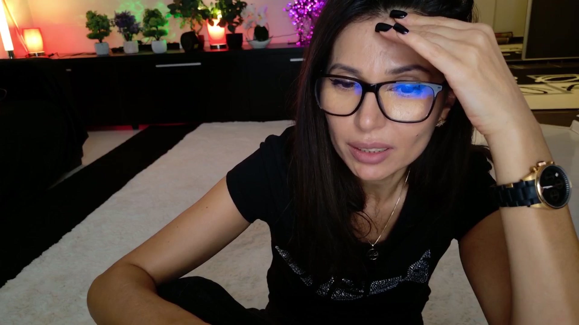 Gallery image thumbnail from SmileyTinaa's myfreecams stream on, 11/17/2025, 22:07 image 20 of 20