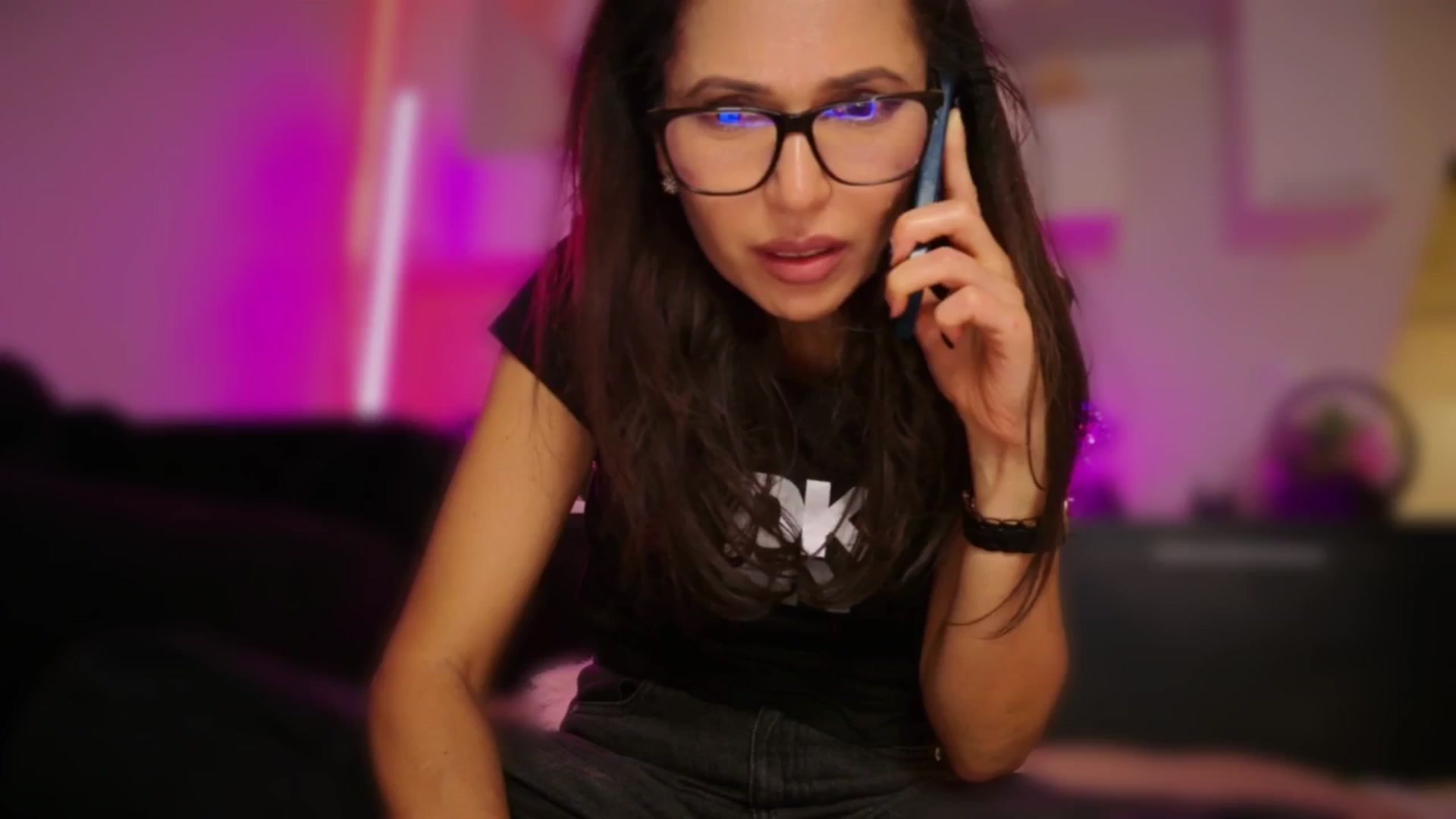 Gallery image thumbnail from SmileyTinaa's myfreecams stream on, 11/28/2025, 01:05 image 14 of 20