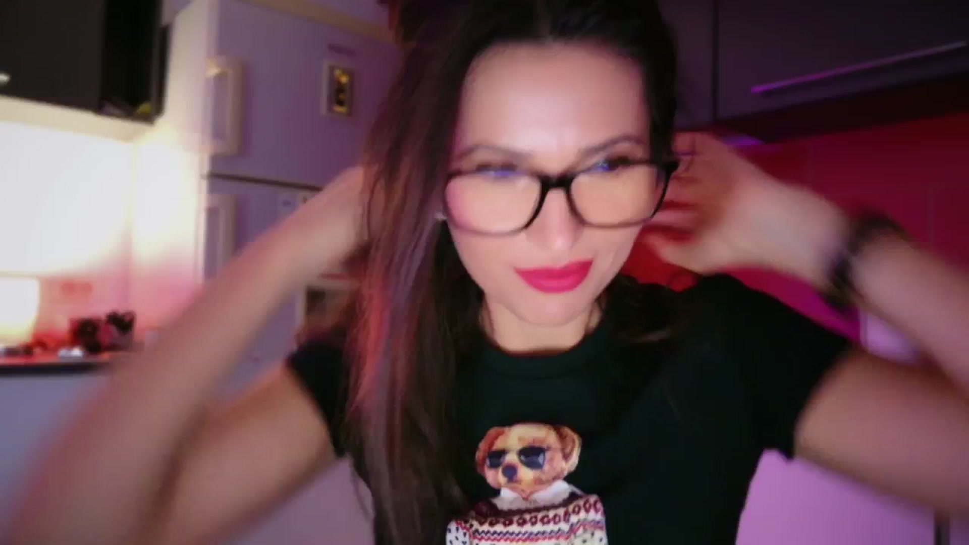 Gallery image thumbnail from SmileyTinaa's myfreecams stream on, 12/04/2025, 12:06 image 10 of 20
