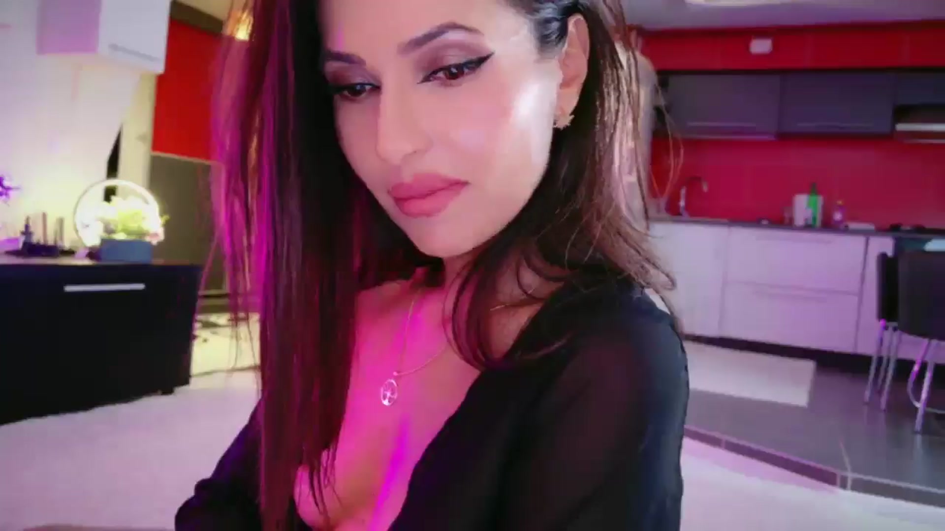 Gallery image thumbnail from SmileyTinaa's myfreecams stream on, 01/24/2026, 01:22 image 12 of 20