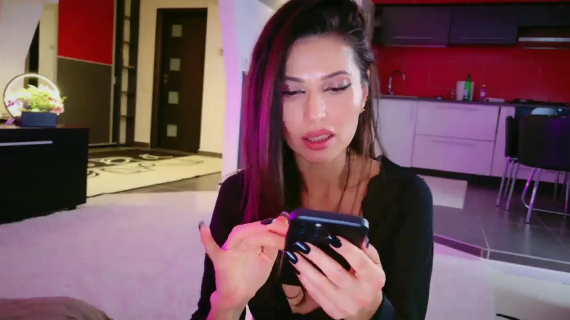 Gallery image thumbnail from SmileyTinaa's myfreecams stream on, 01/24/2026, 01:22 image 2 of 20