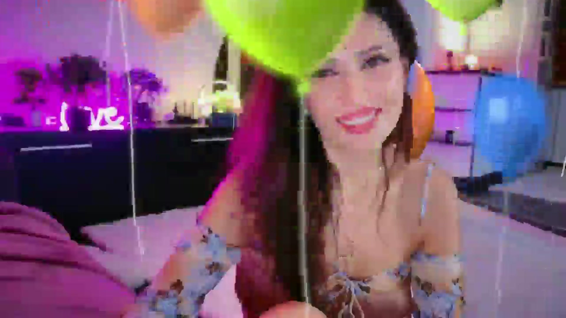 Gallery image thumbnail from SmileyTinaa's myfreecams stream on, 01/29/2026, 23:28 image 5 of 20