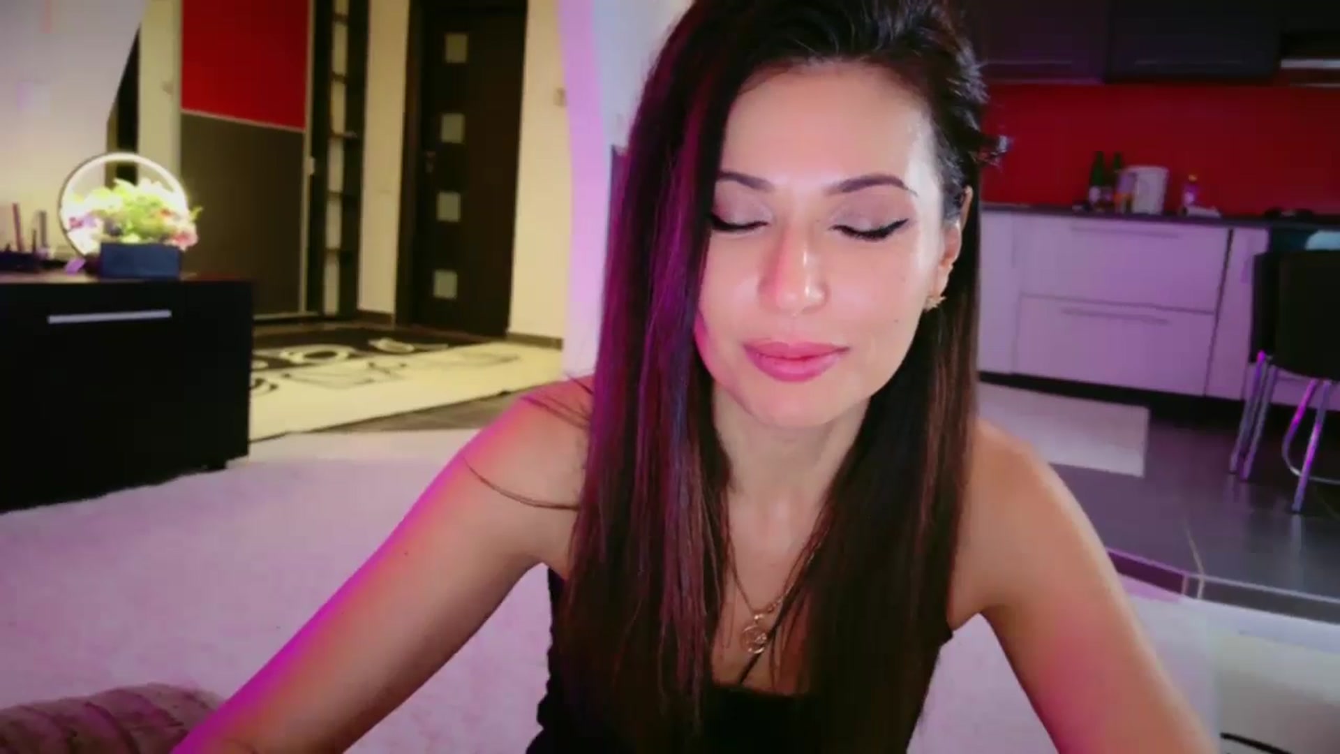 Gallery image thumbnail from SmileyTinaa's myfreecams stream on, 01/31/2026, 07:16 image 20 of 20