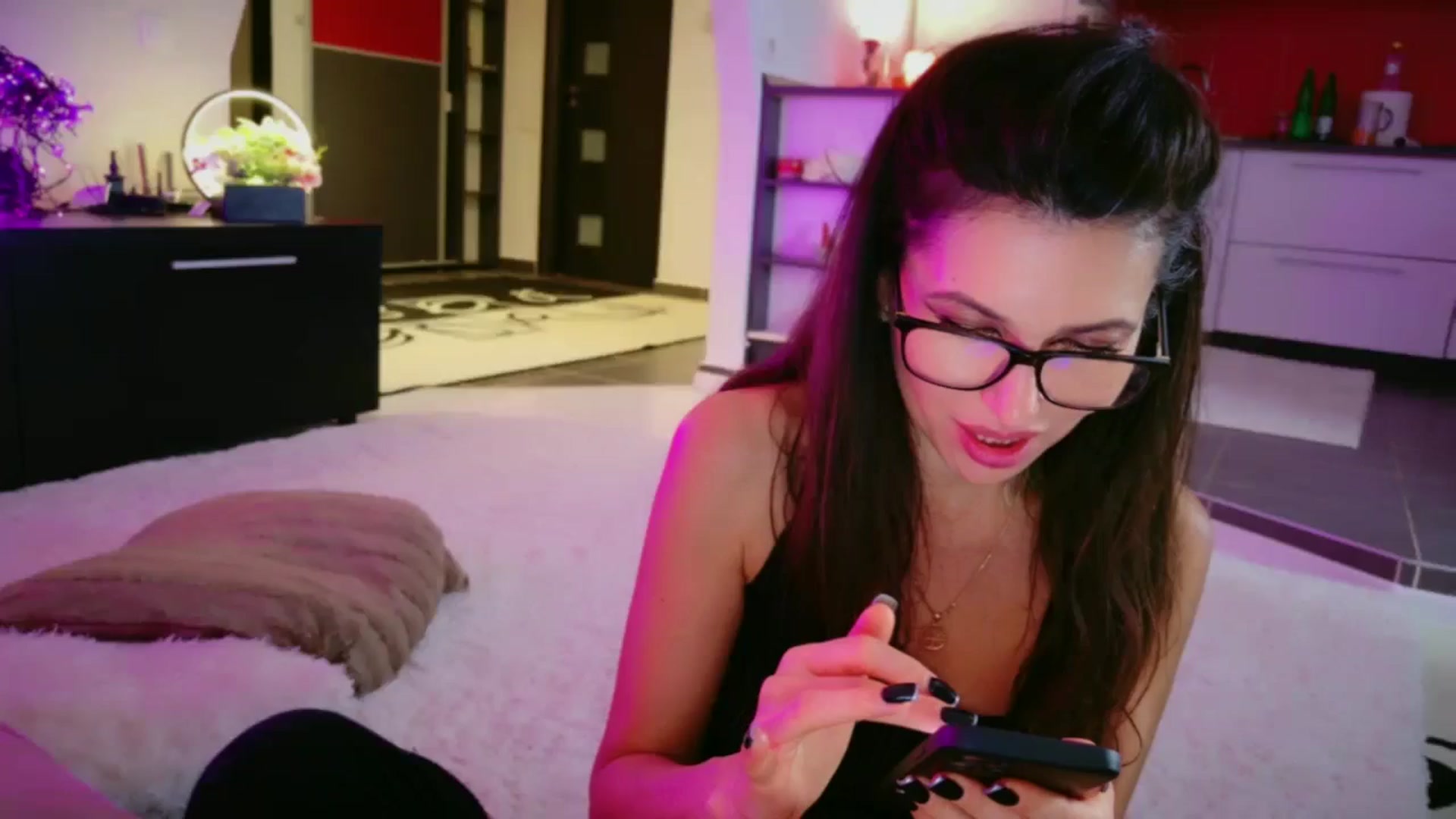 Gallery image thumbnail from SmileyTinaa's myfreecams stream on, 02/13/2026, 04:20 image 5 of 20