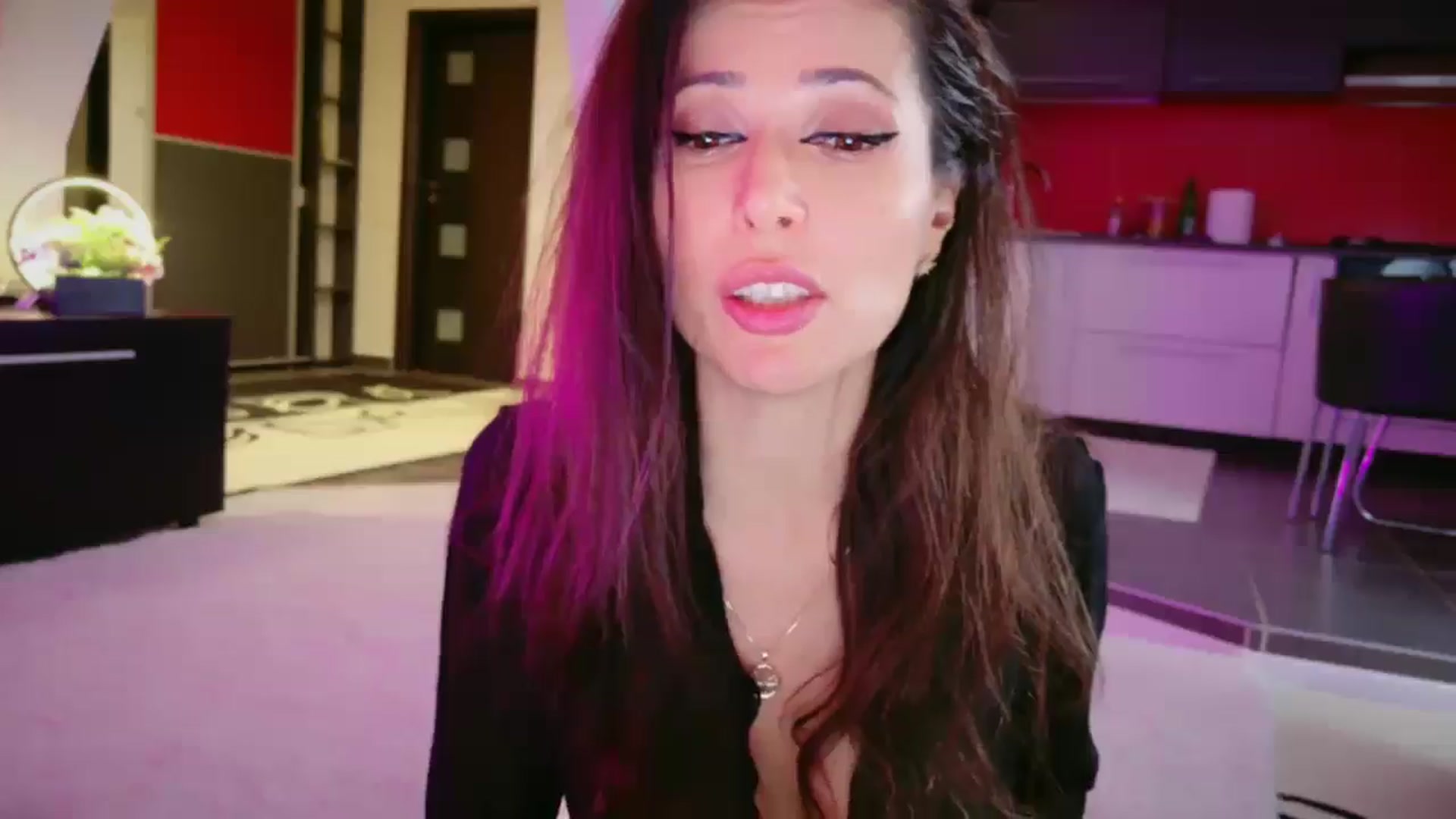 Gallery image thumbnail from SmileyTinaa's myfreecams stream on, 03/06/2026, 05:33 image 3 of 20
