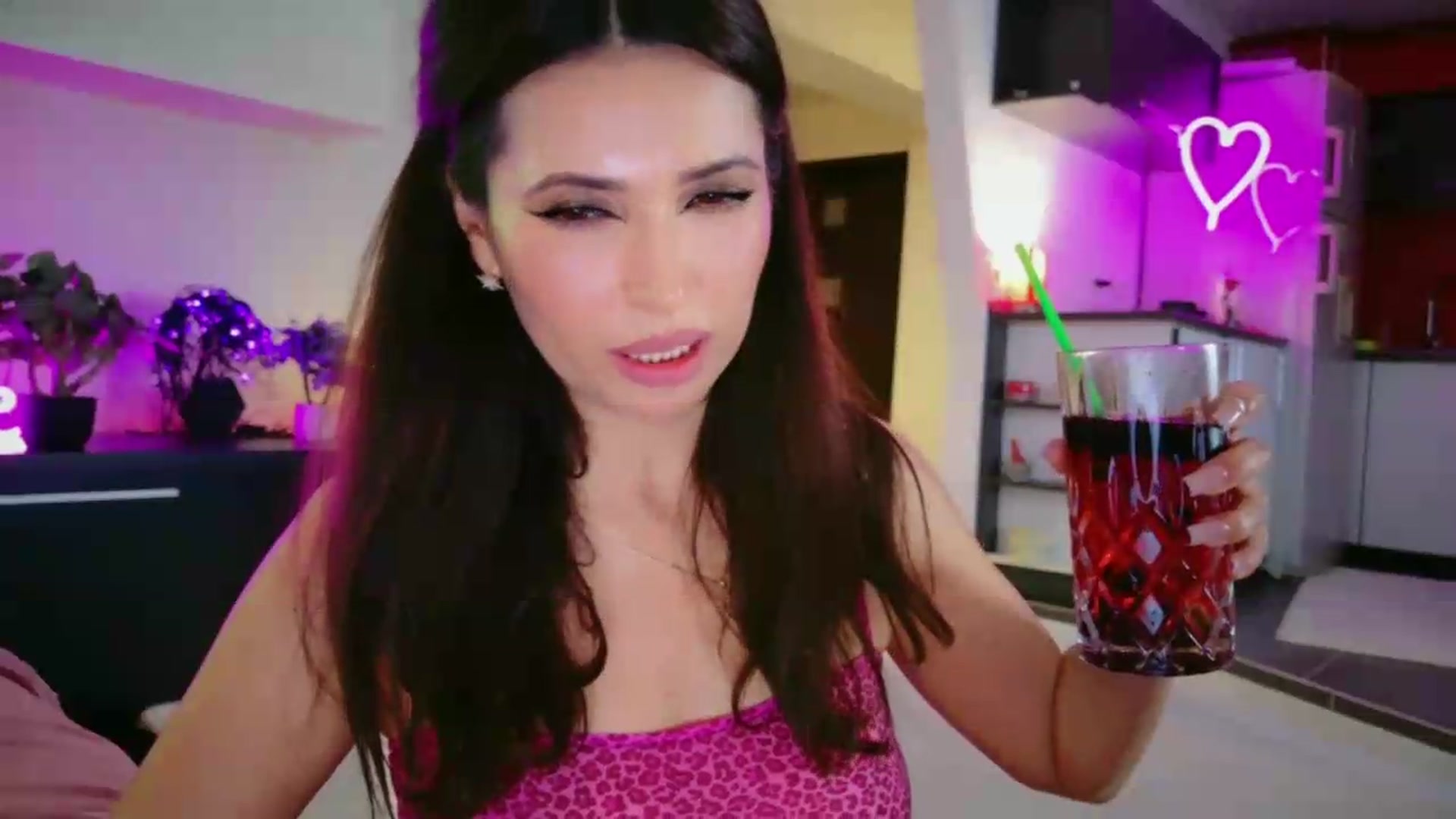 Gallery image thumbnail from SmileyTinaa's myfreecams stream on, 05/22/2026, 01:34 image 5 of 20