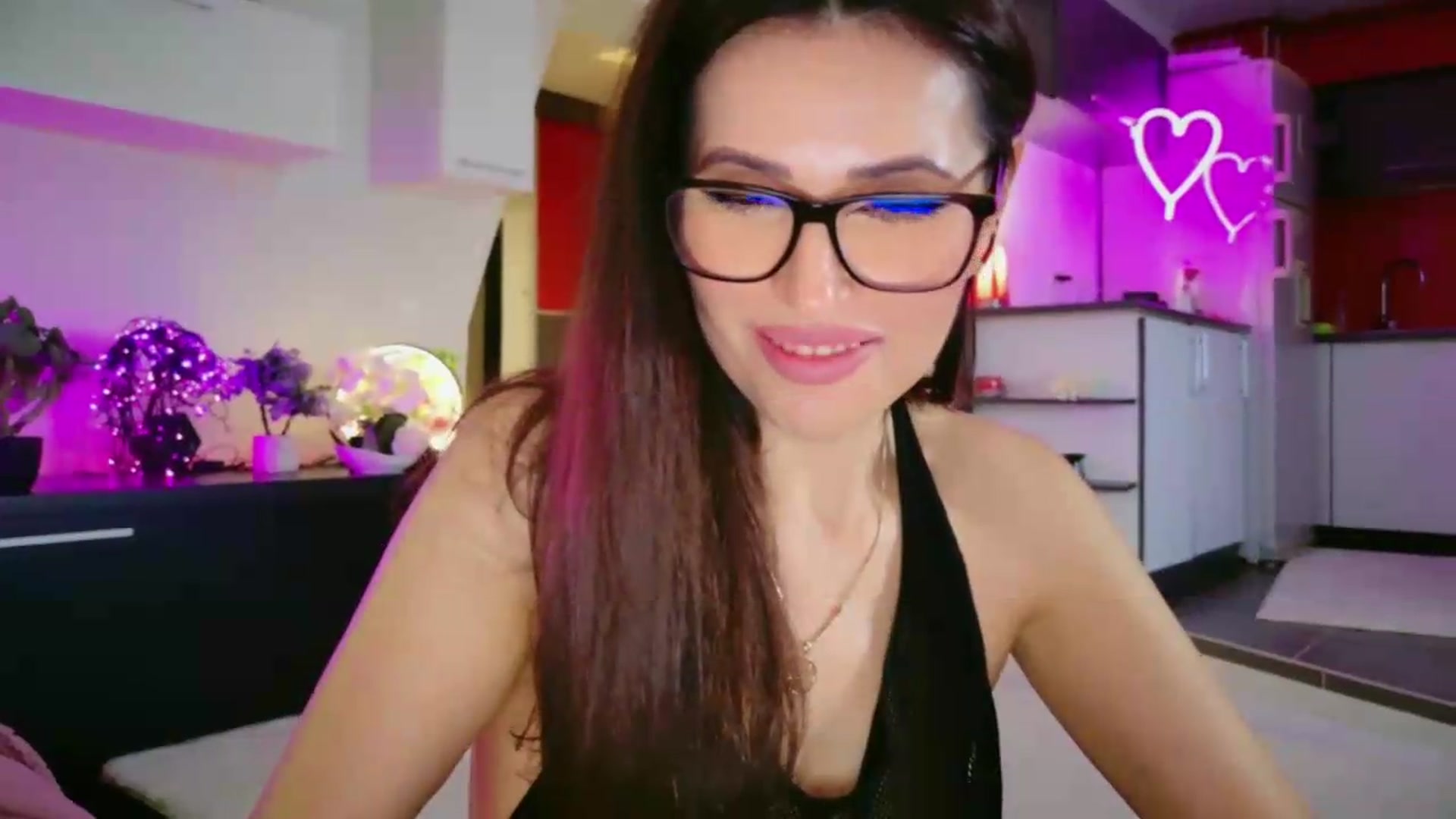 Gallery image thumbnail from SmileyTinaa's myfreecams stream on, 05/22/2026, 23:30 image 18 of 20
