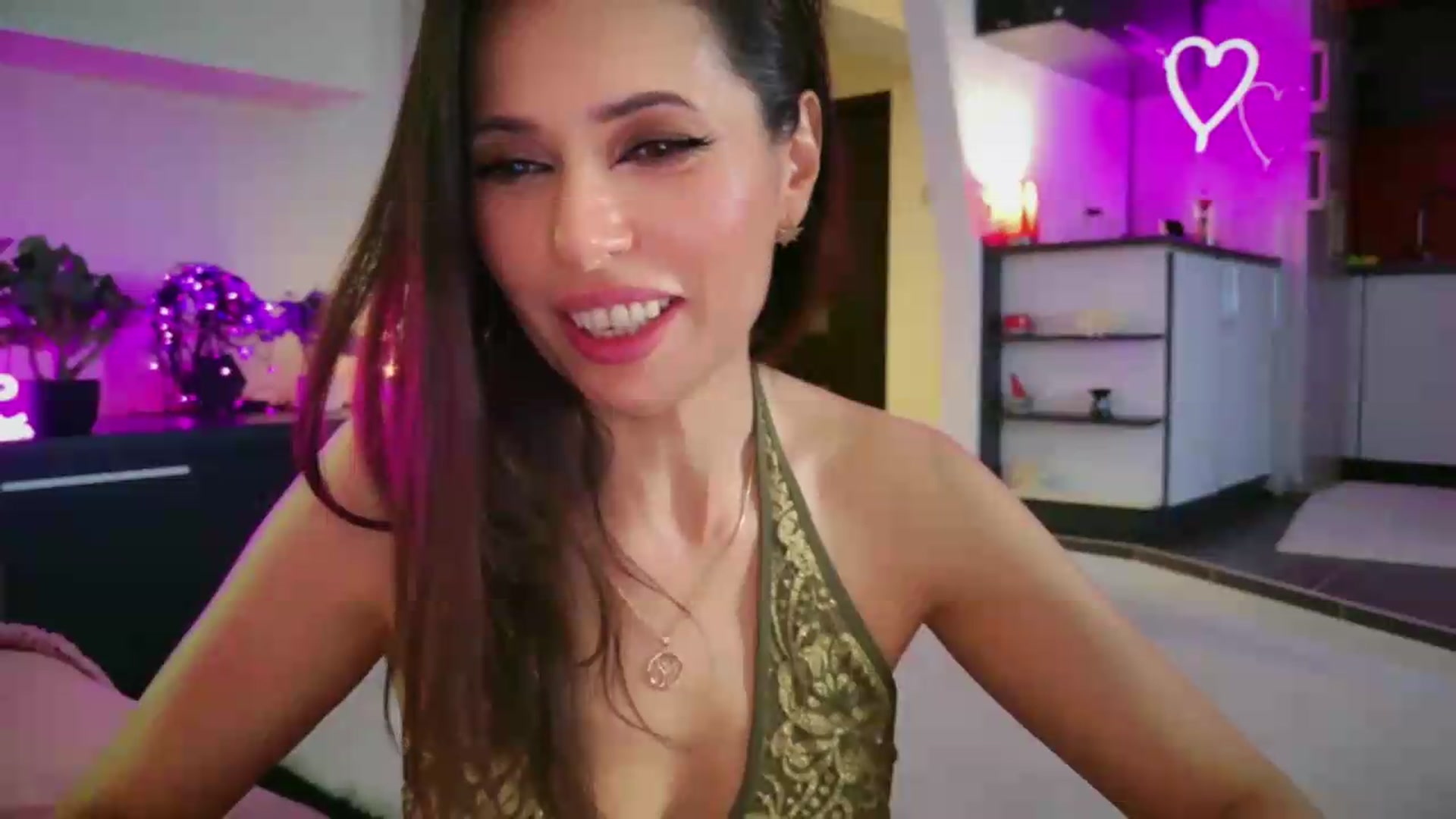Gallery image thumbnail from SmileyTinaa's myfreecams stream on, 05/30/2026, 03:01 image 14 of 20