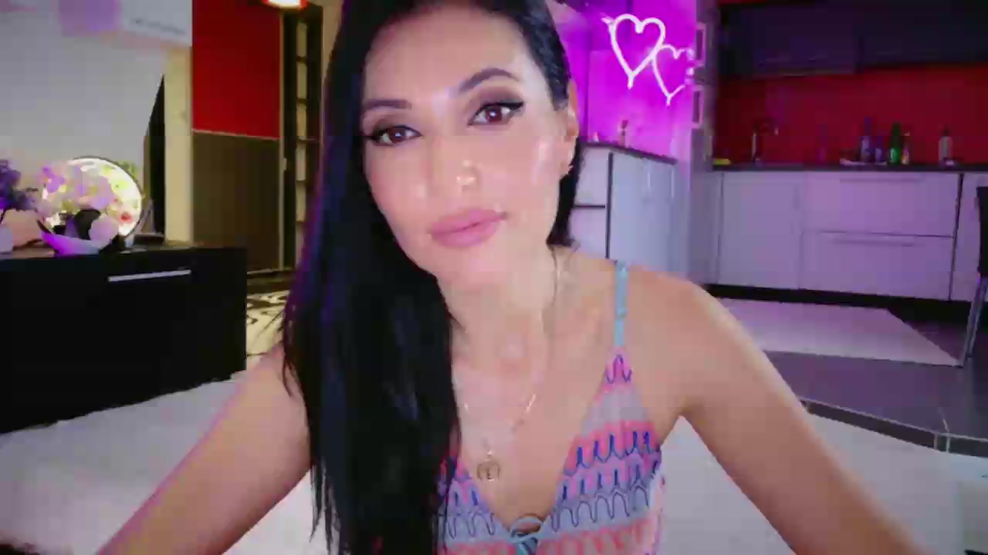 Gallery image thumbnail from SmileyTinaa's myfreecams stream on, 06/13/2026, 01:17 image 1 of 20