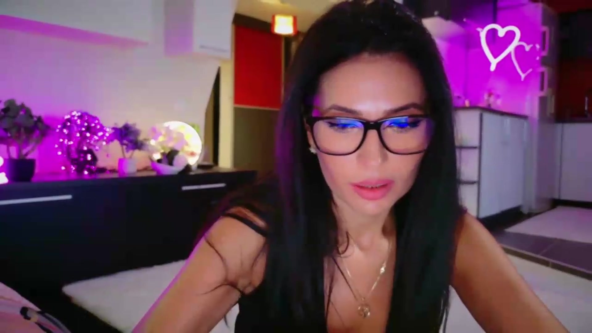 Gallery image thumbnail from SmileyTinaa's myfreecams stream on, 08/14/2026, 22:22 image 2 of 20