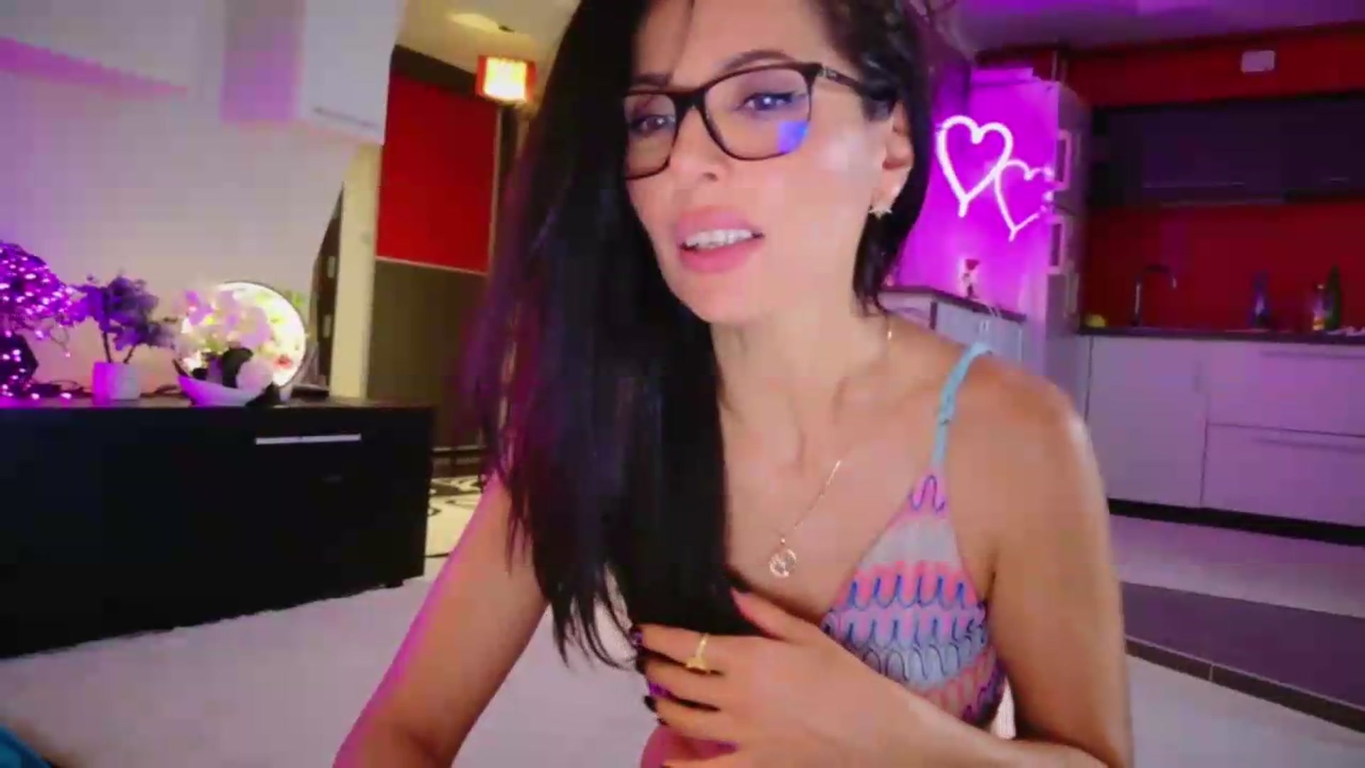 Gallery image thumbnail from SmileyTinaa's myfreecams stream on, 08/29/2026, 07:22 image 10 of 20