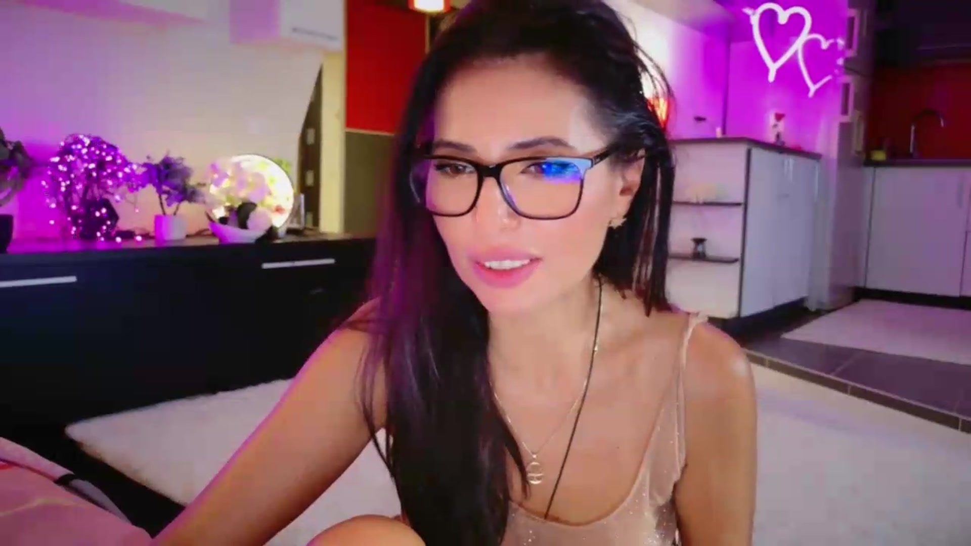 Gallery image thumbnail from SmileyTinaa's myfreecams stream on, 09/04/2026, 02:32 image 8 of 20