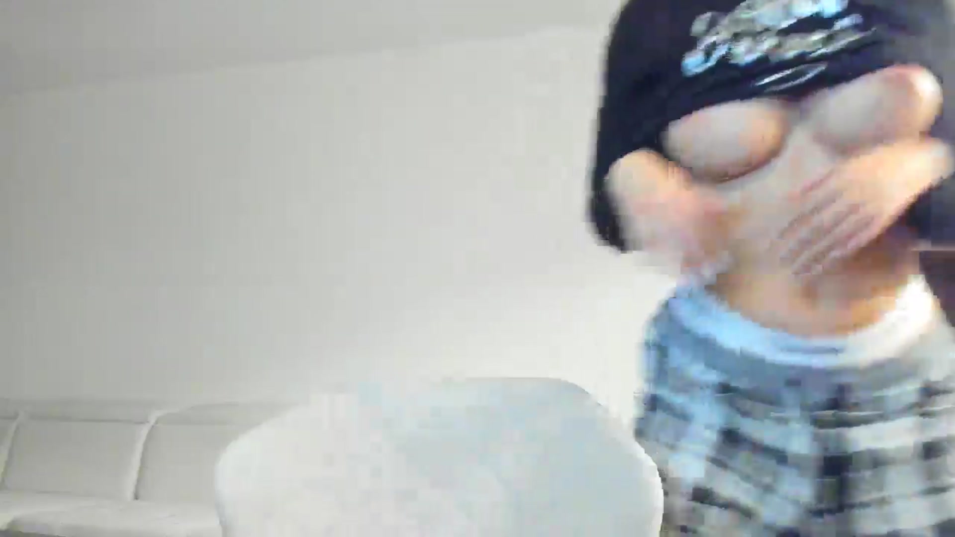 Gallery image thumbnail from SmokingHot's myfreecams stream on, 03/09/2026, 22:29 image 7 of 20