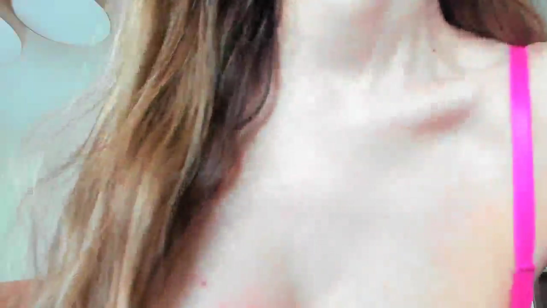 Gallery image thumbnail from SmokingHot's myfreecams stream on, 04/10/2026, 11:01 image 14 of 20