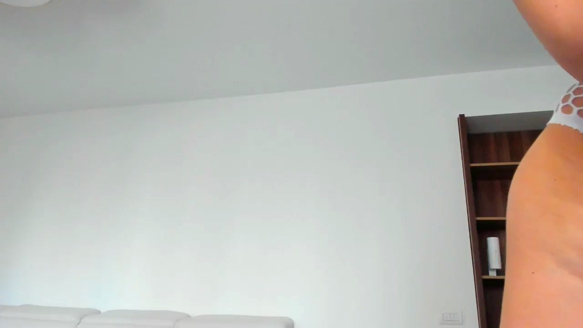 Gallery image thumbnail from SmokingHot's myfreecams stream on, 04/16/2026, 17:48 image 10 of 20