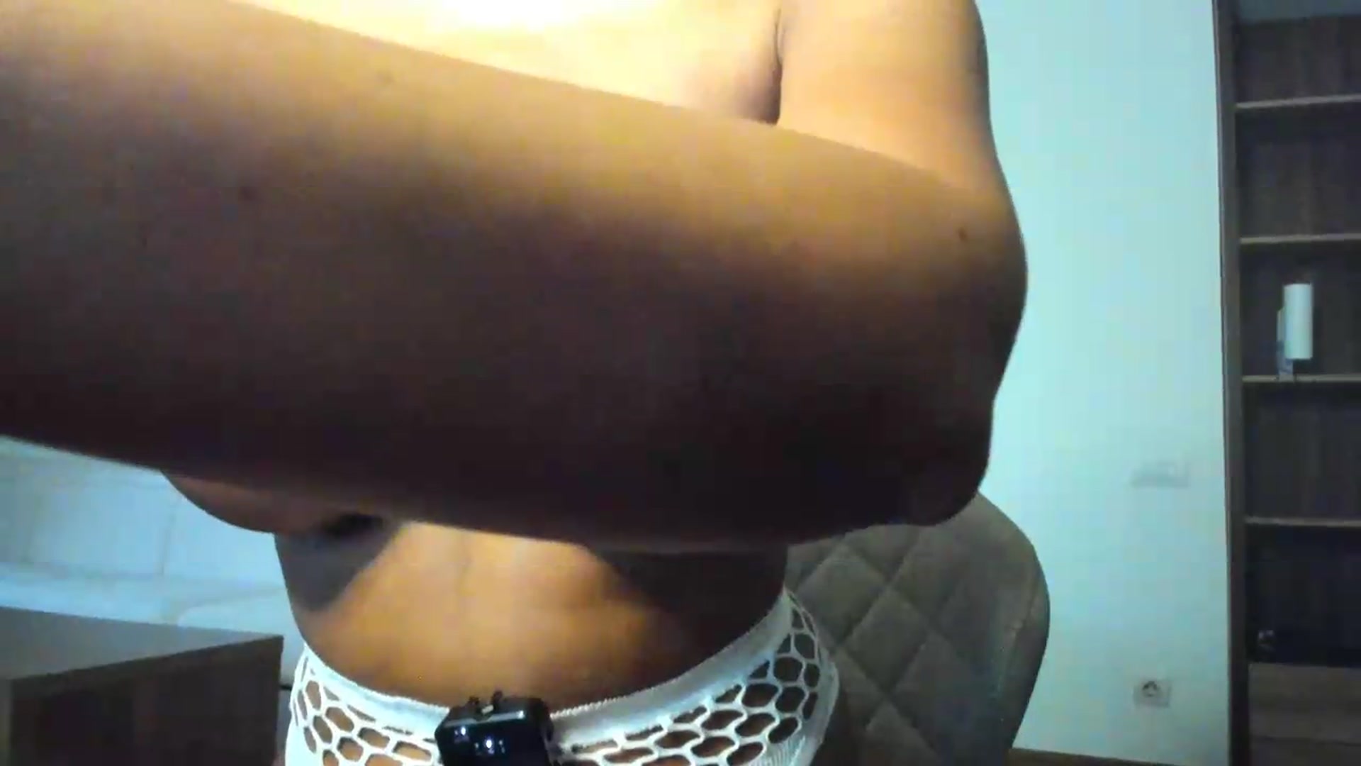 Gallery image thumbnail from SmokingHot's myfreecams stream on, 08/07/2026, 17:47 image 9 of 20