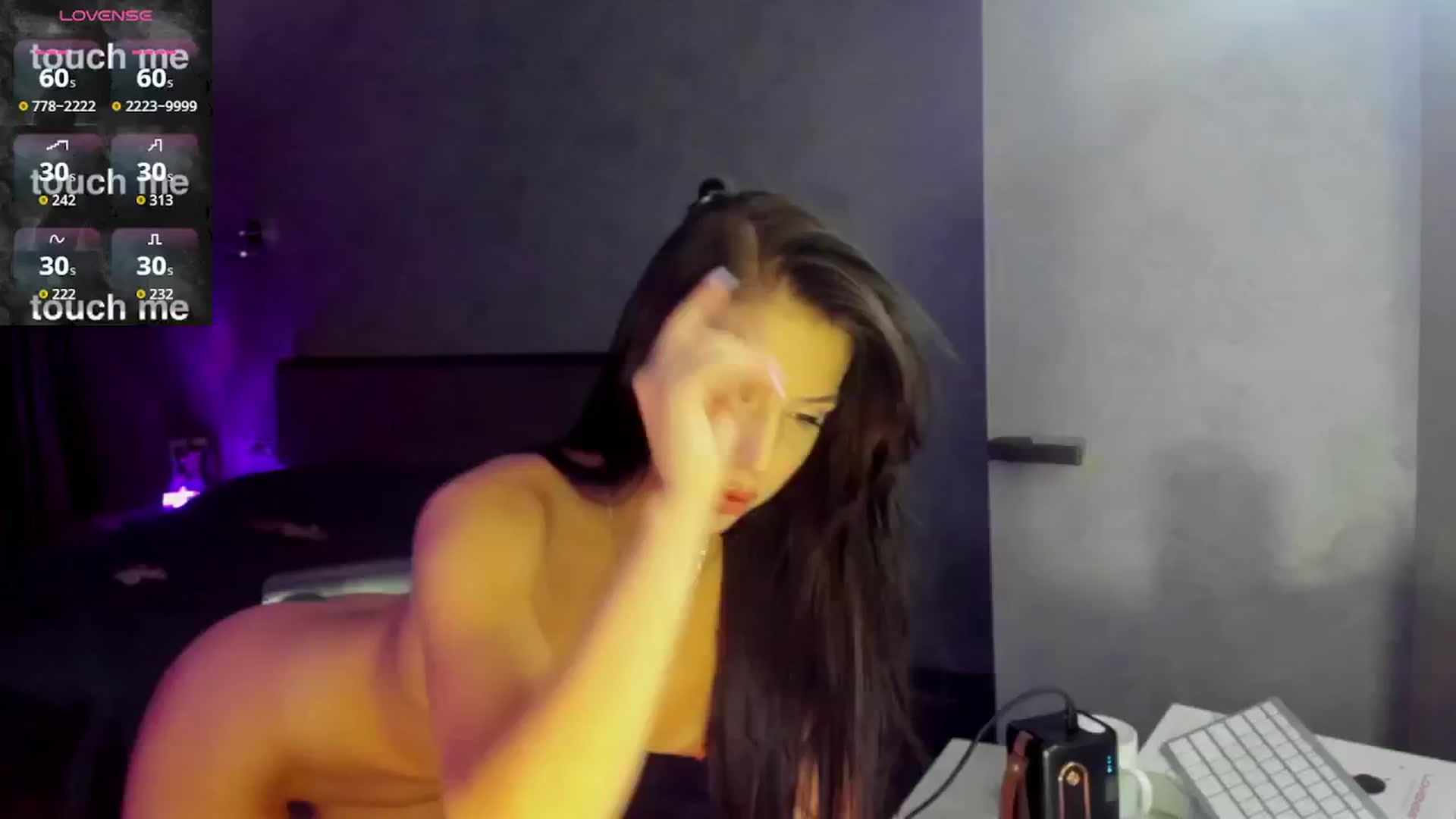 Gallery image thumbnail from SmokingHot_K's myfreecams stream on, 09/03/2025, 22:01 image 20 of 20