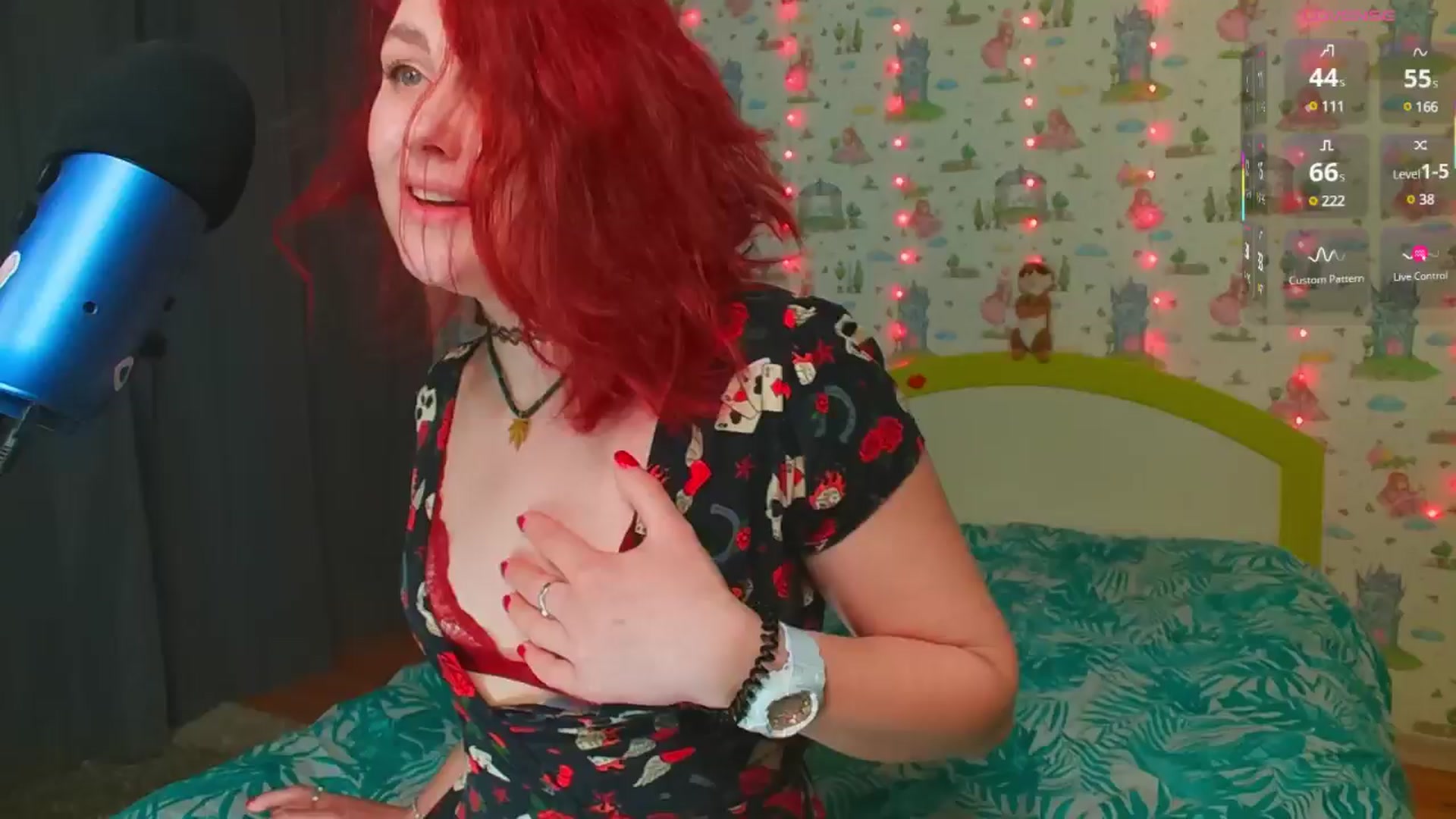 Gallery image thumbnail from SmokyRose's myfreecams stream on, 04/21/2025, 12:34 image 15 of 20