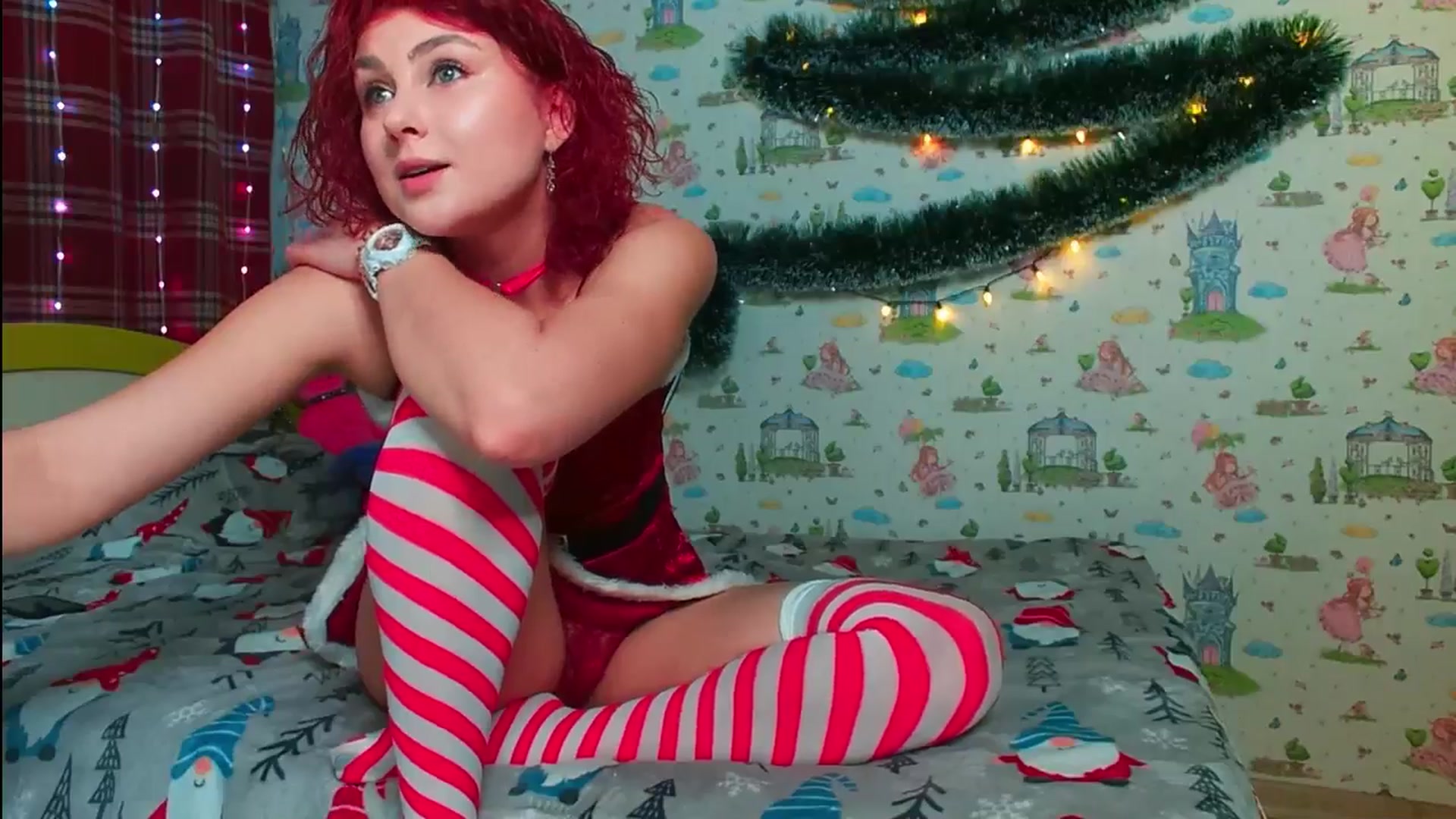 Gallery image thumbnail from SmokyRose's myfreecams stream on, 12/31/2025, 12:20 image 7 of 20