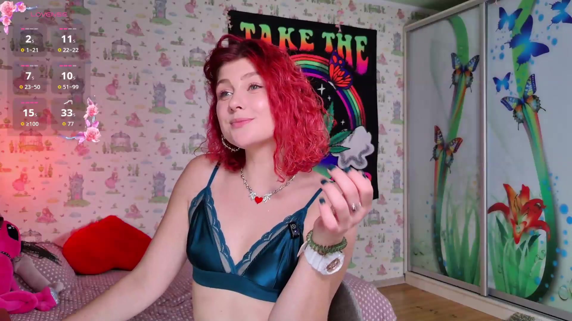 Gallery image thumbnail from SmokyRose's myfreecams stream on, 09/28/2026, 14:31 image 17 of 20