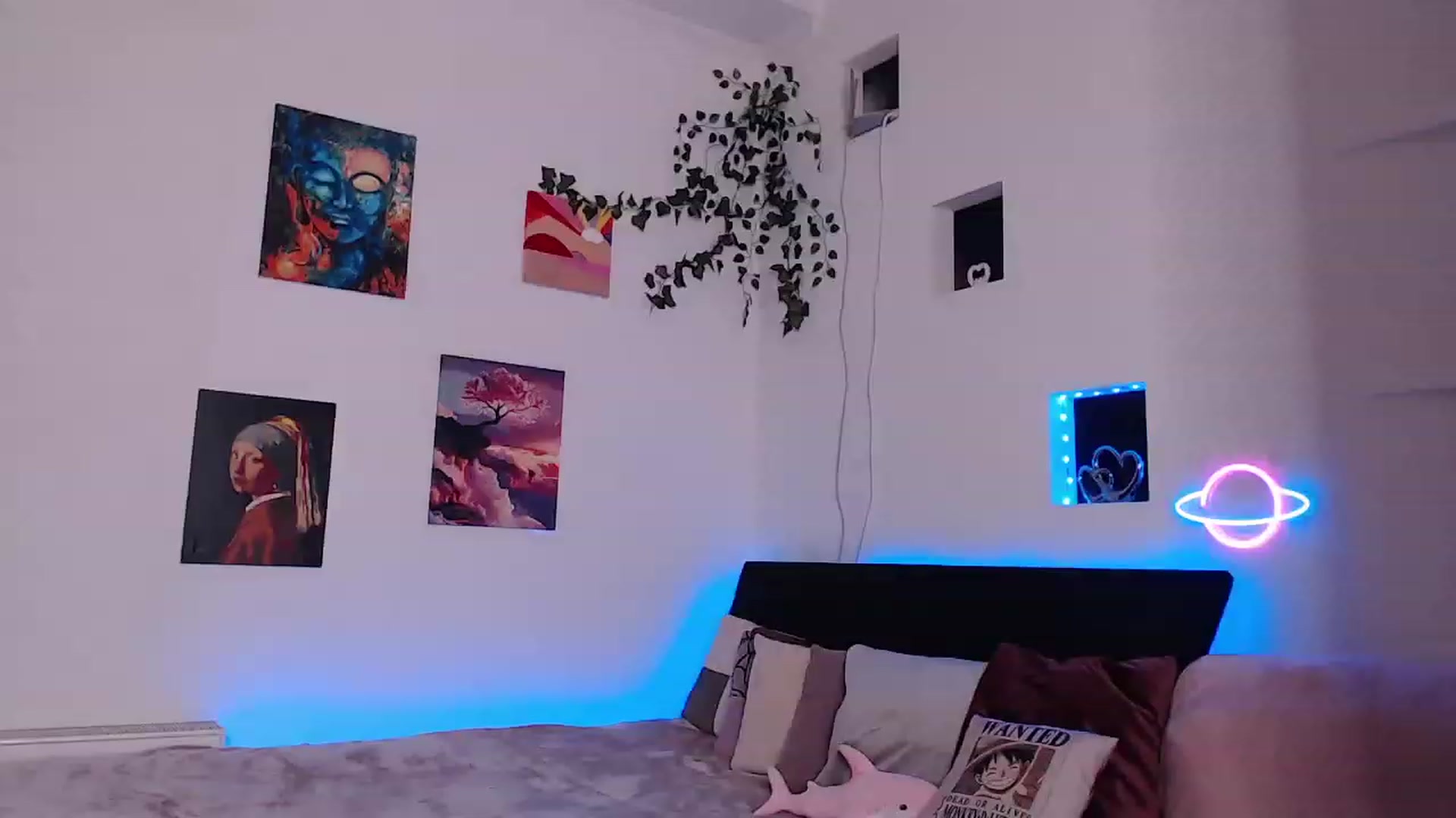 Gallery image thumbnail from Smoky_Mercury's myfreecams stream on, 05/31/2023, 01:18 image 1 of 20