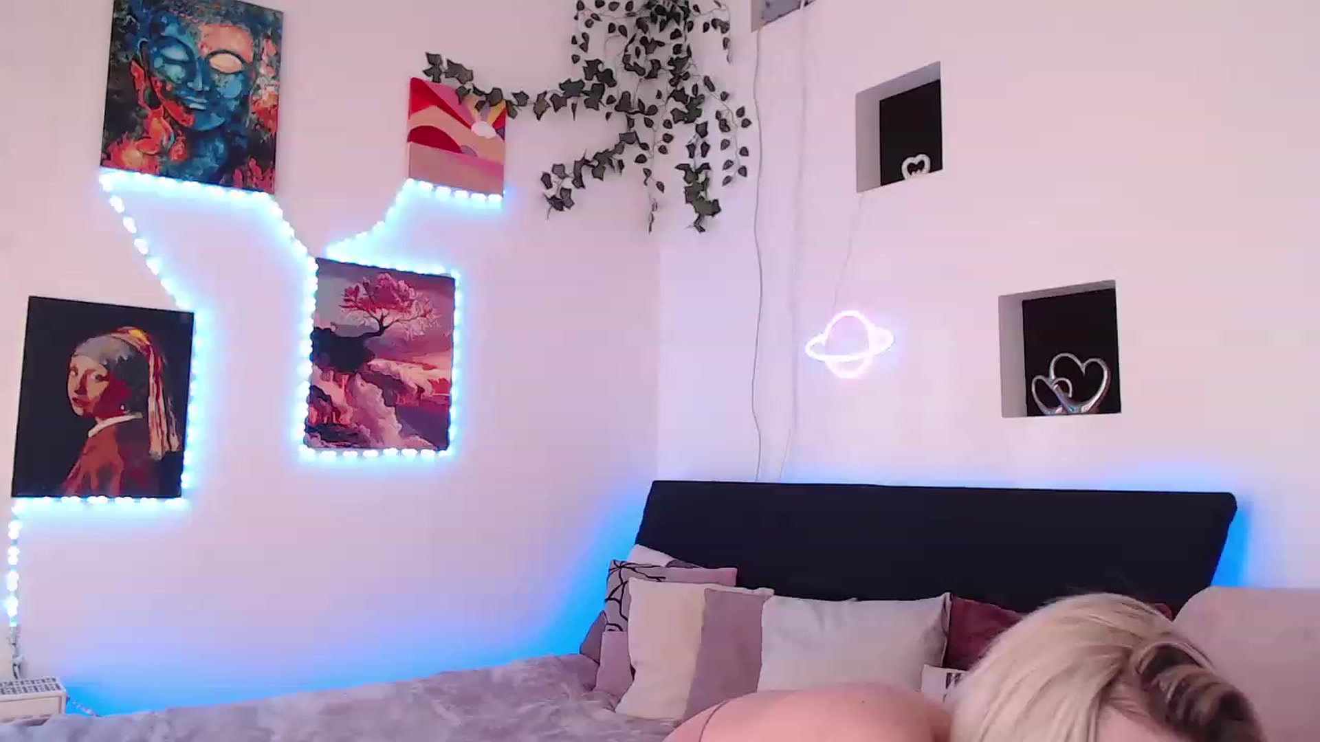 Gallery image thumbnail from Smoky_Mercury's myfreecams stream on, 06/05/2023, 03:42 image 12 of 20
