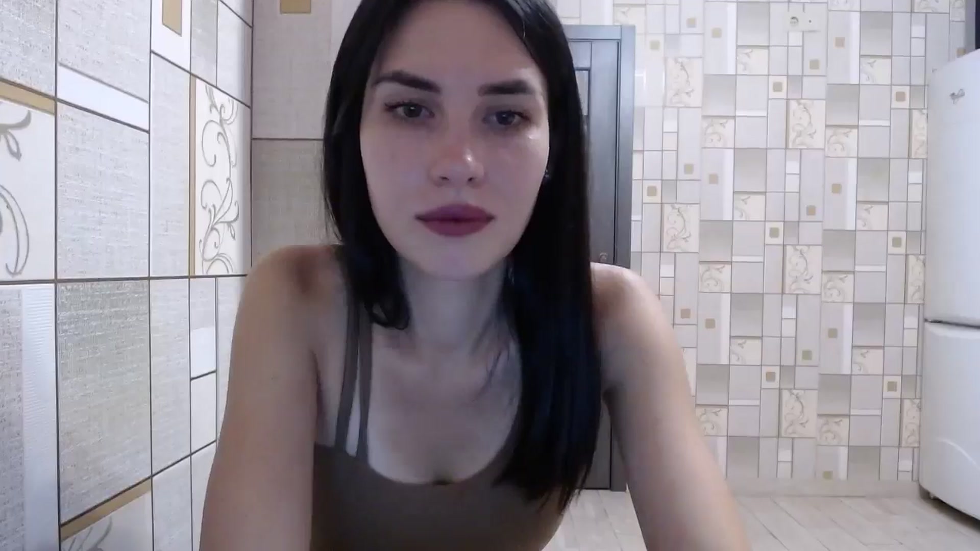 Gallery image thumbnail from Smoosi's myfreecams stream on, 06/28/2024, 22:35 image 3 of 20
