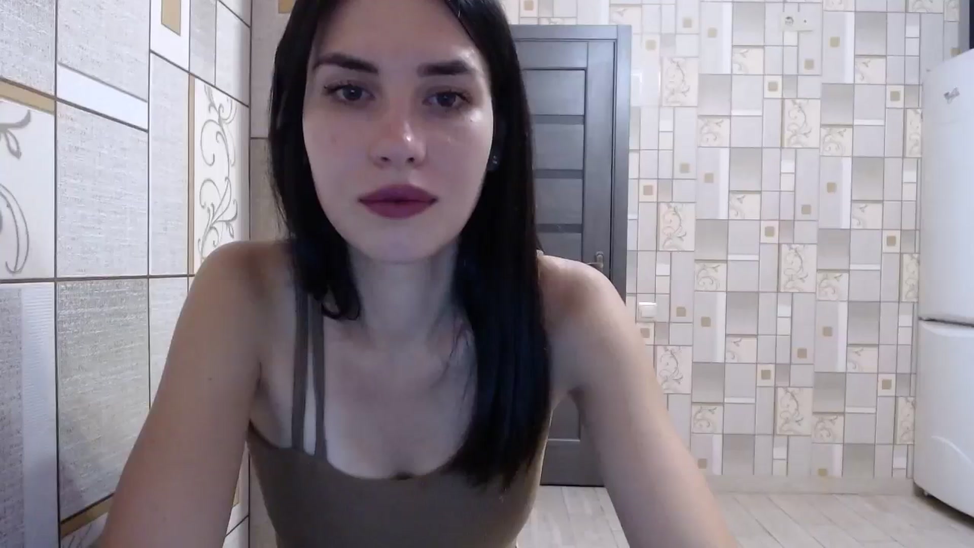 Gallery image thumbnail from Smoosi's myfreecams stream on, 06/28/2024, 22:35 image 4 of 20