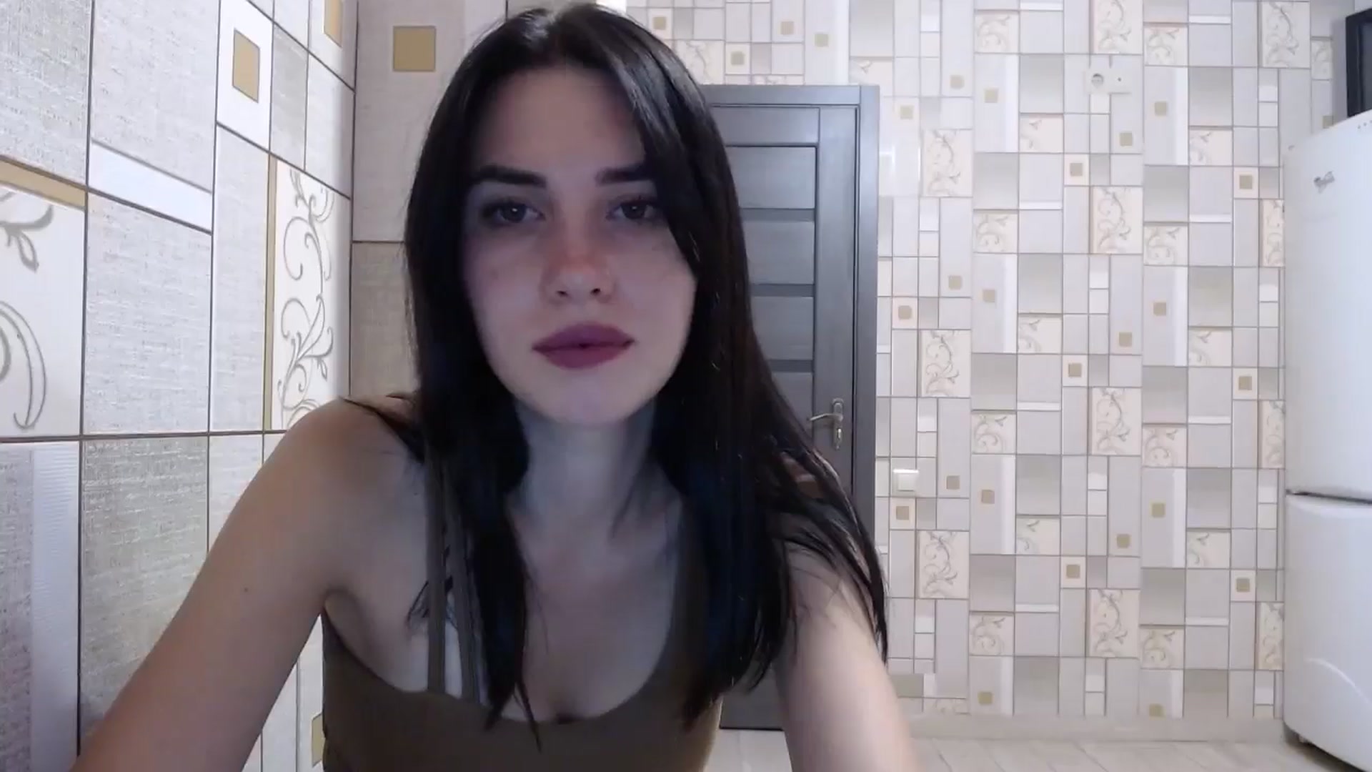 Gallery image thumbnail from Smoosi's myfreecams stream on, 06/28/2024, 23:26 image 7 of 20