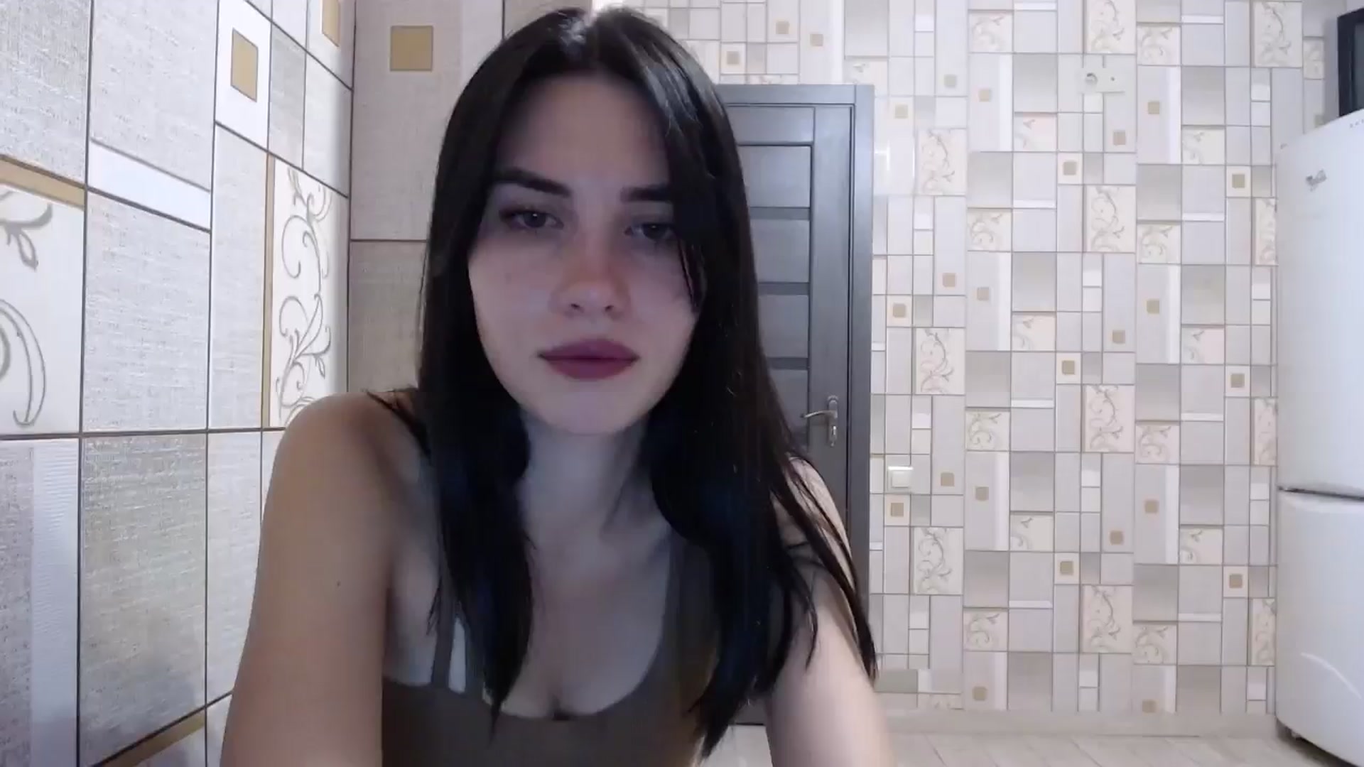 Gallery image thumbnail from Smoosi's myfreecams stream on, 06/28/2024, 23:26 image 12 of 20