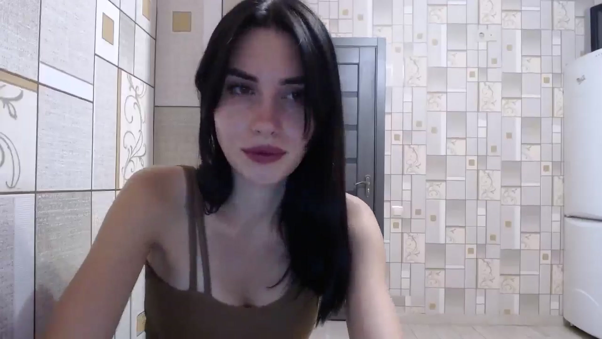 Gallery image thumbnail from Smoosi's myfreecams stream on, 06/28/2024, 23:26 image 16 of 20