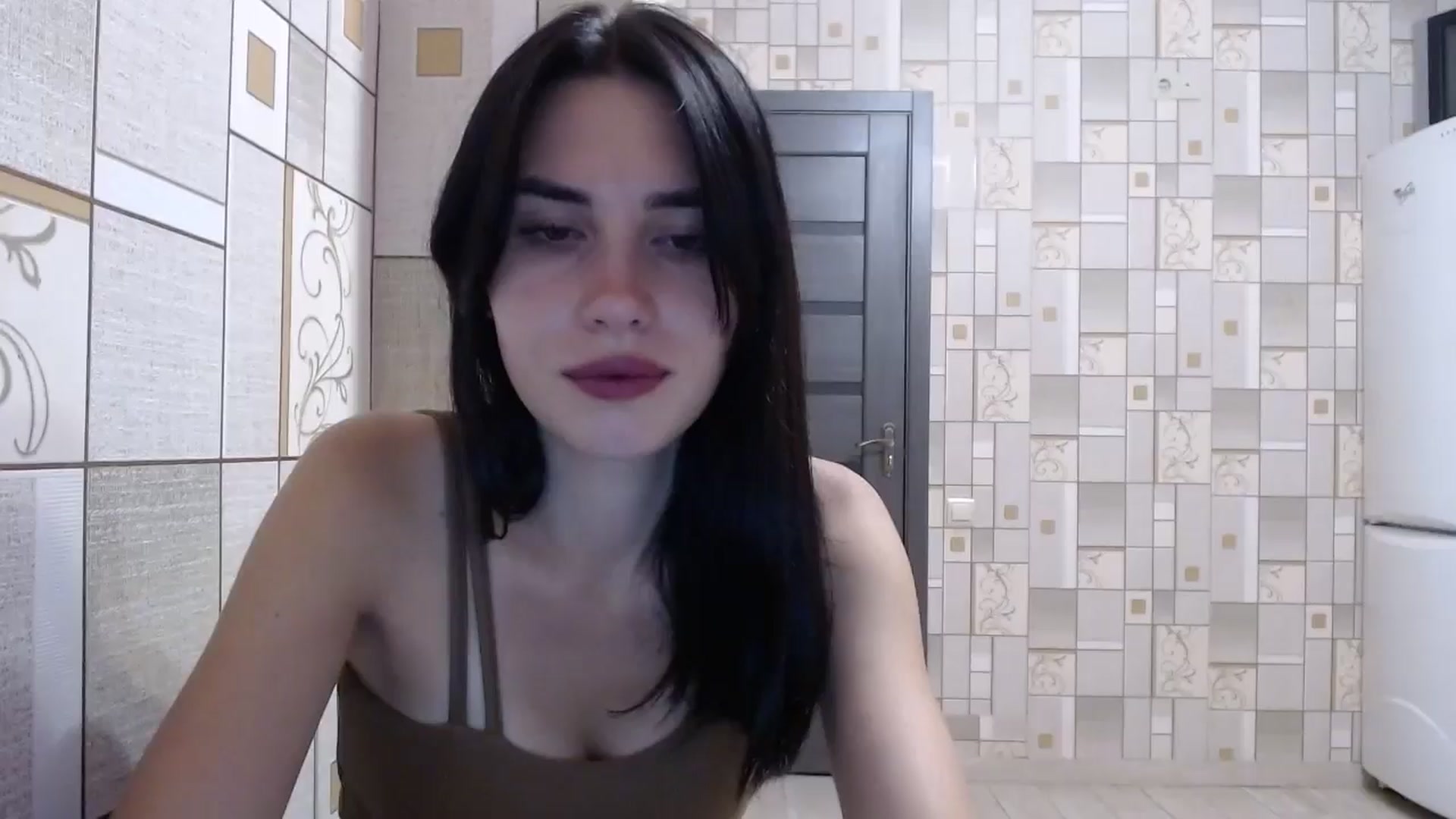 Gallery image thumbnail from Smoosi's myfreecams stream on, 06/28/2024, 23:26 image 17 of 20