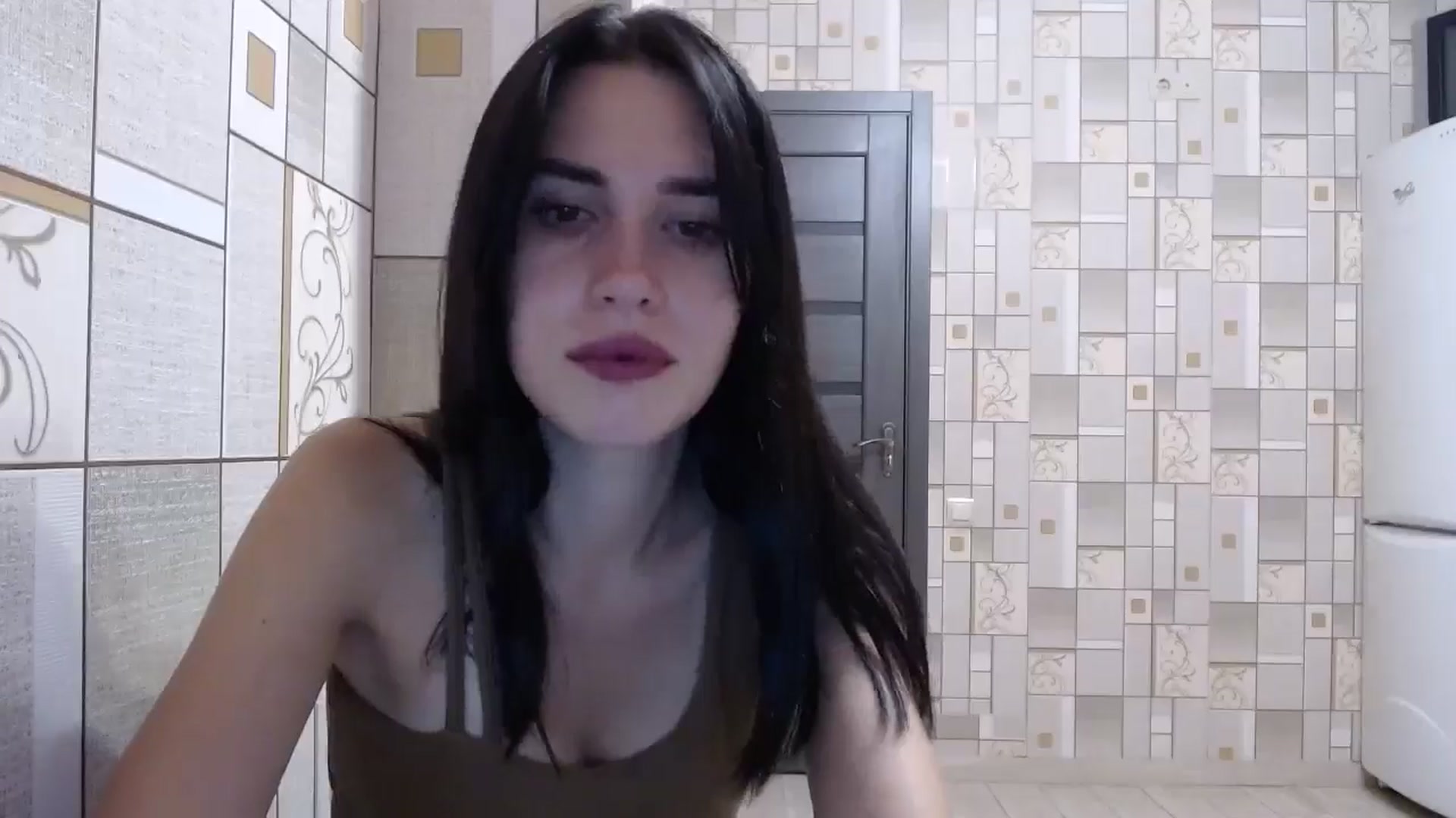Gallery image thumbnail from Smoosi's myfreecams stream on, 06/28/2024, 23:26 image 4 of 20