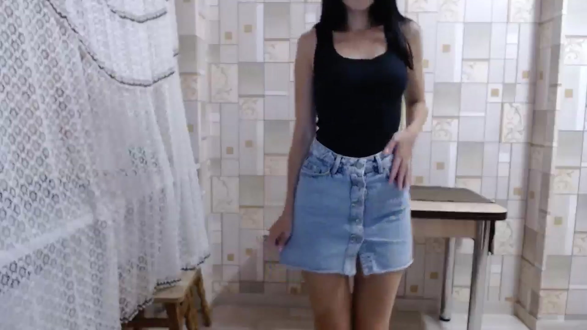 Gallery image thumbnail from Smoosi's myfreecams stream on, 07/15/2024, 20:40 image 14 of 20
