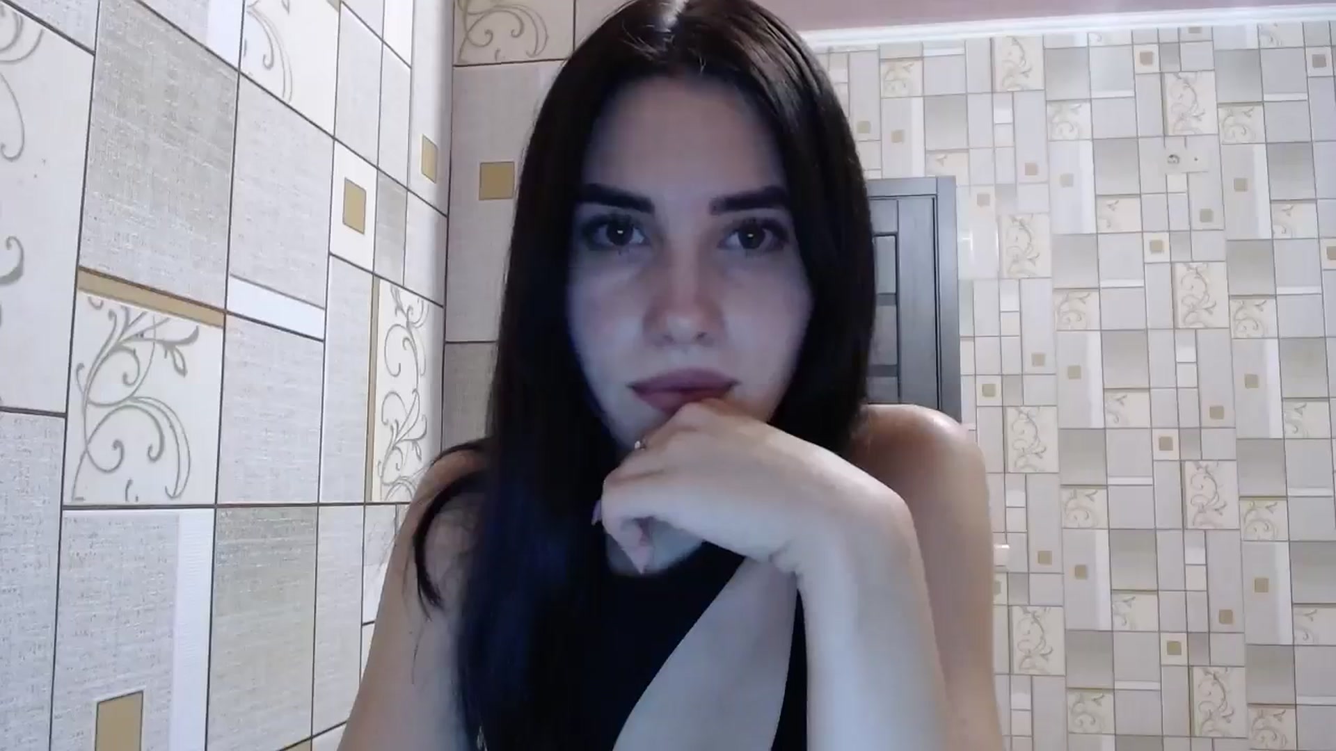 Gallery image thumbnail from Smoosi's myfreecams stream on, 07/22/2024, 19:05 image 18 of 20