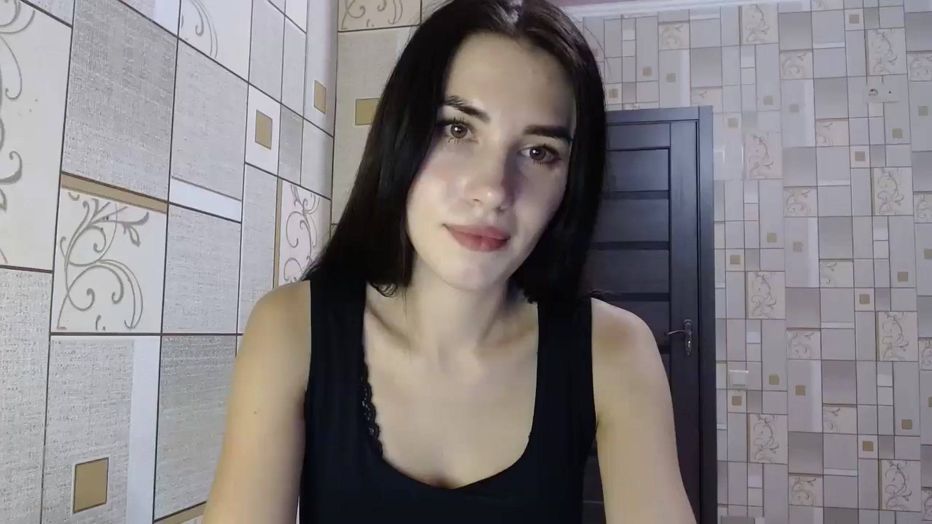 Gallery image thumbnail from Smoosi's myfreecams stream on, 07/25/2024, 17:59 image 6 of 20